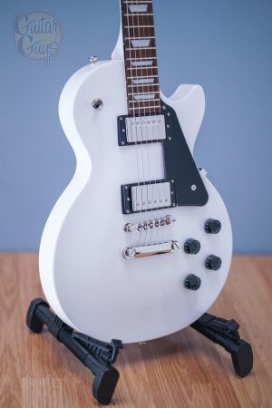 Epiphone Les Paul Studio Alpine White - Guitar Guys