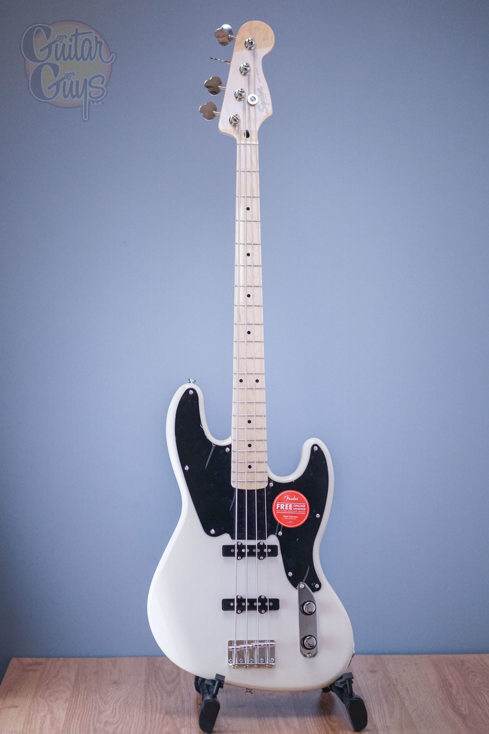 Squier Paranormal Jazz Bass '54 White Blonde - Guitar Guys