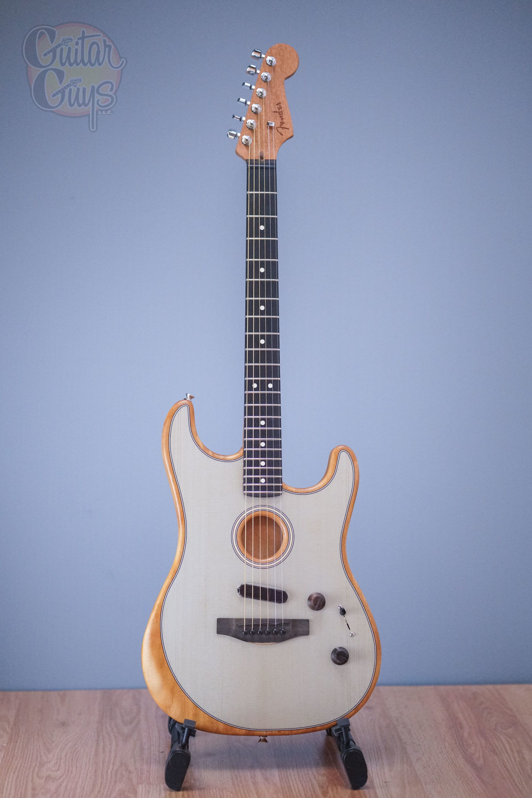 Fender American Acoustasonic Stratocaster Transparent Sonic Blue