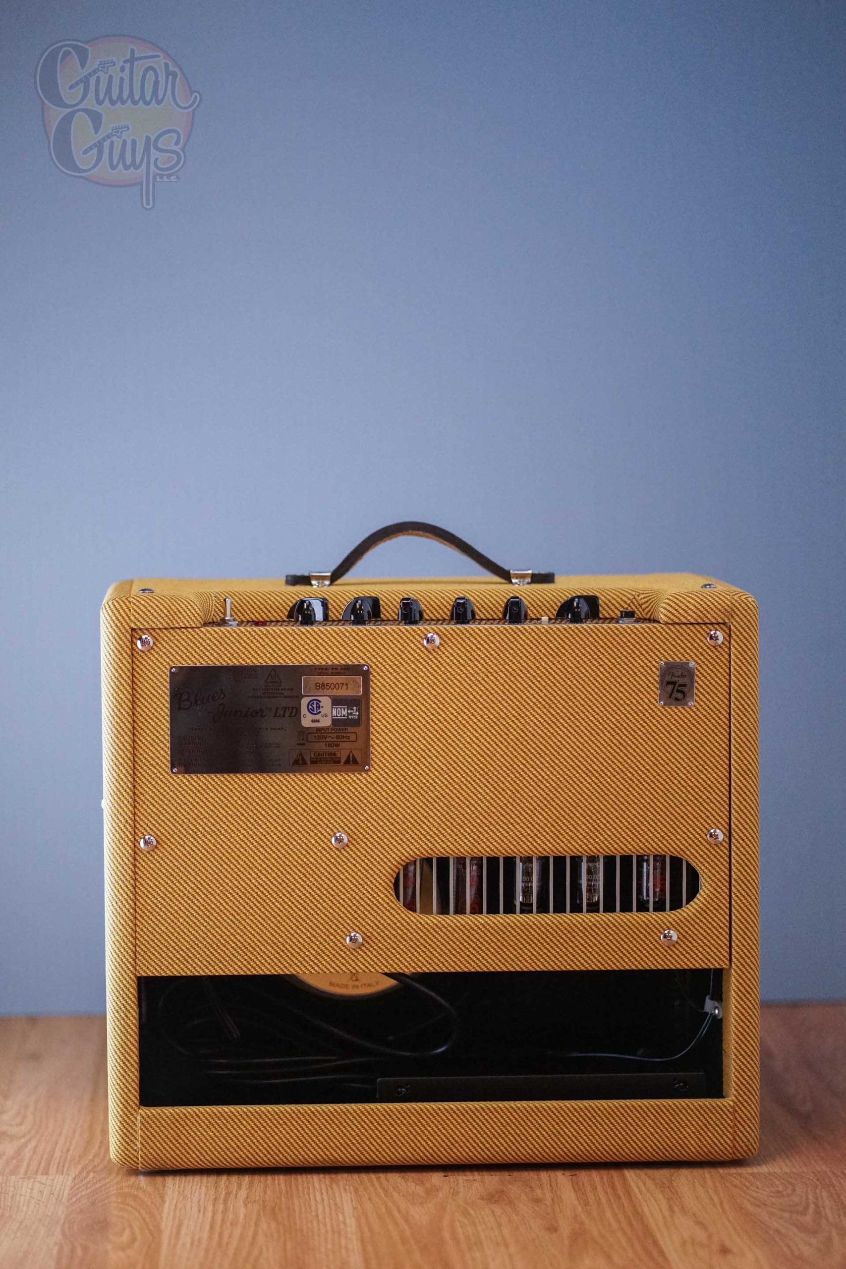 Fender Blues Junior Lacquered Tweed - Guitar Guys