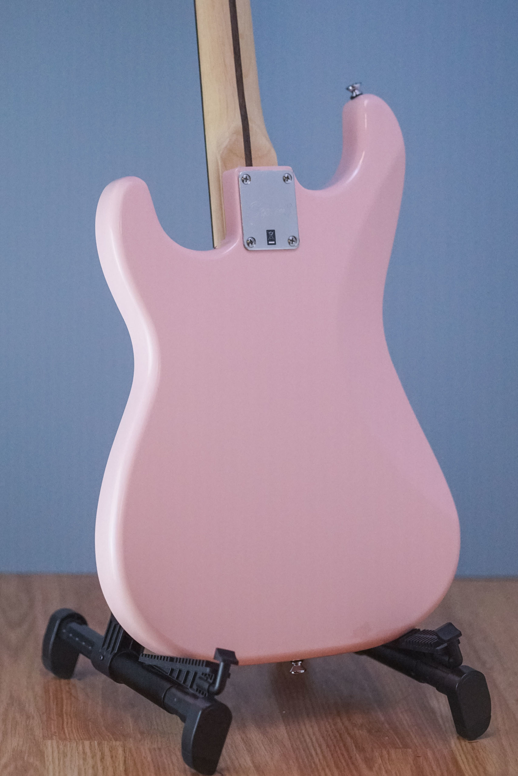 Squier BULLET STRATOCASTER HT HSS (Shell Pink) - Guitar Guys