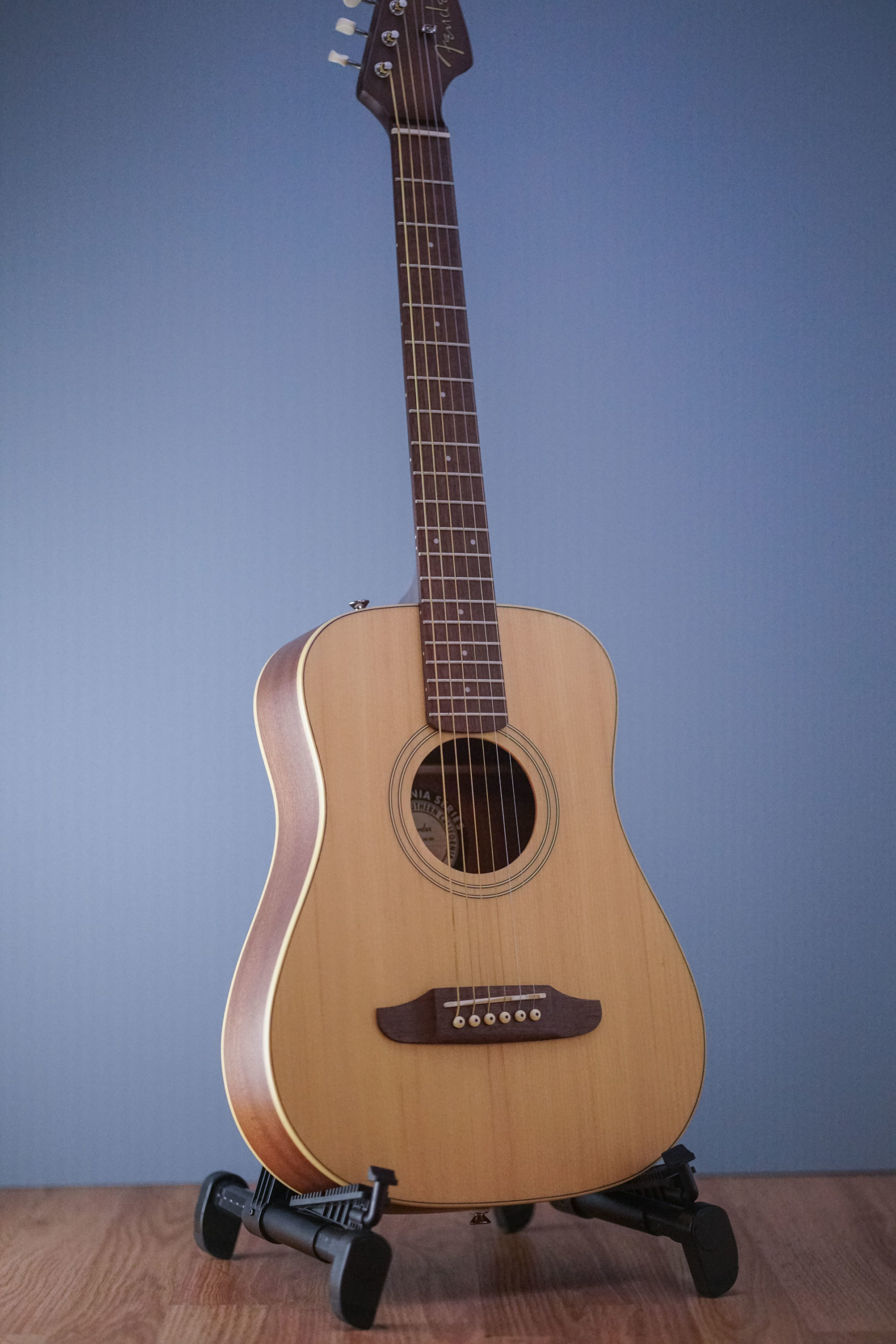 Fender Redondo Player Nat WN 美品 0970713121_gtr_frt_001_rr.png?