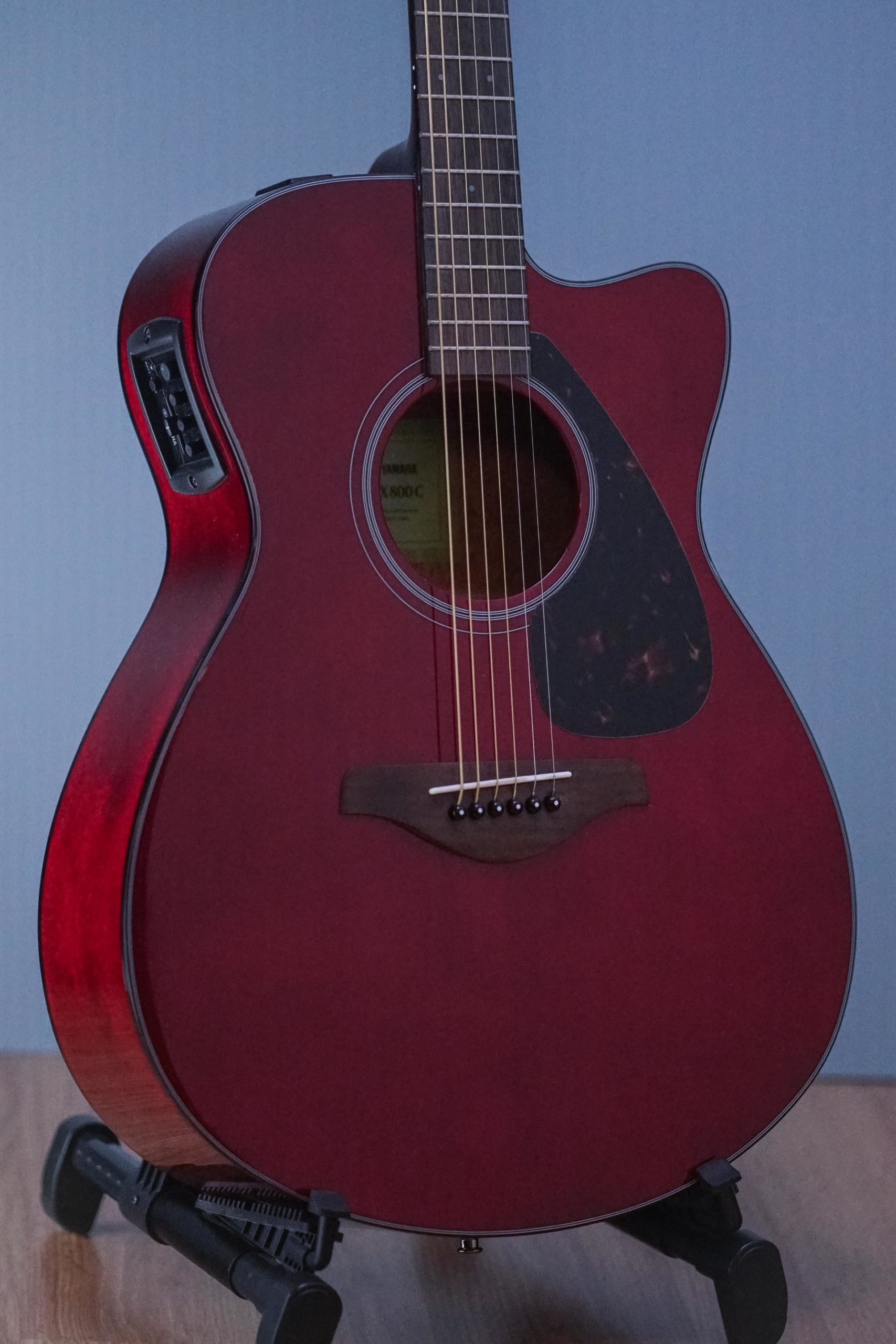 Yamaha FSX800C (Ruby Red) - Image 3