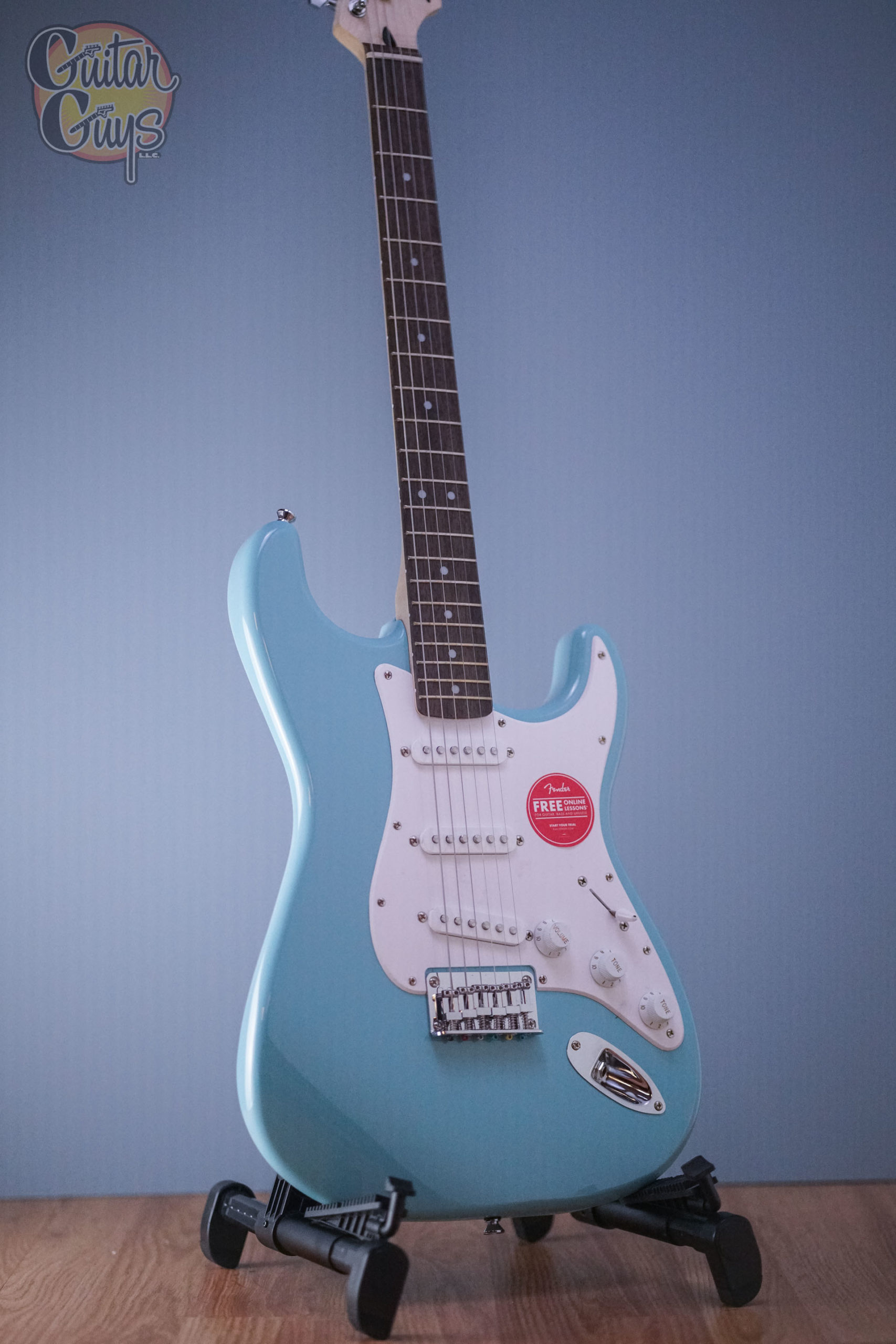 Squier by Fender Bullet Strat with Tremolo Tropical Turquoise