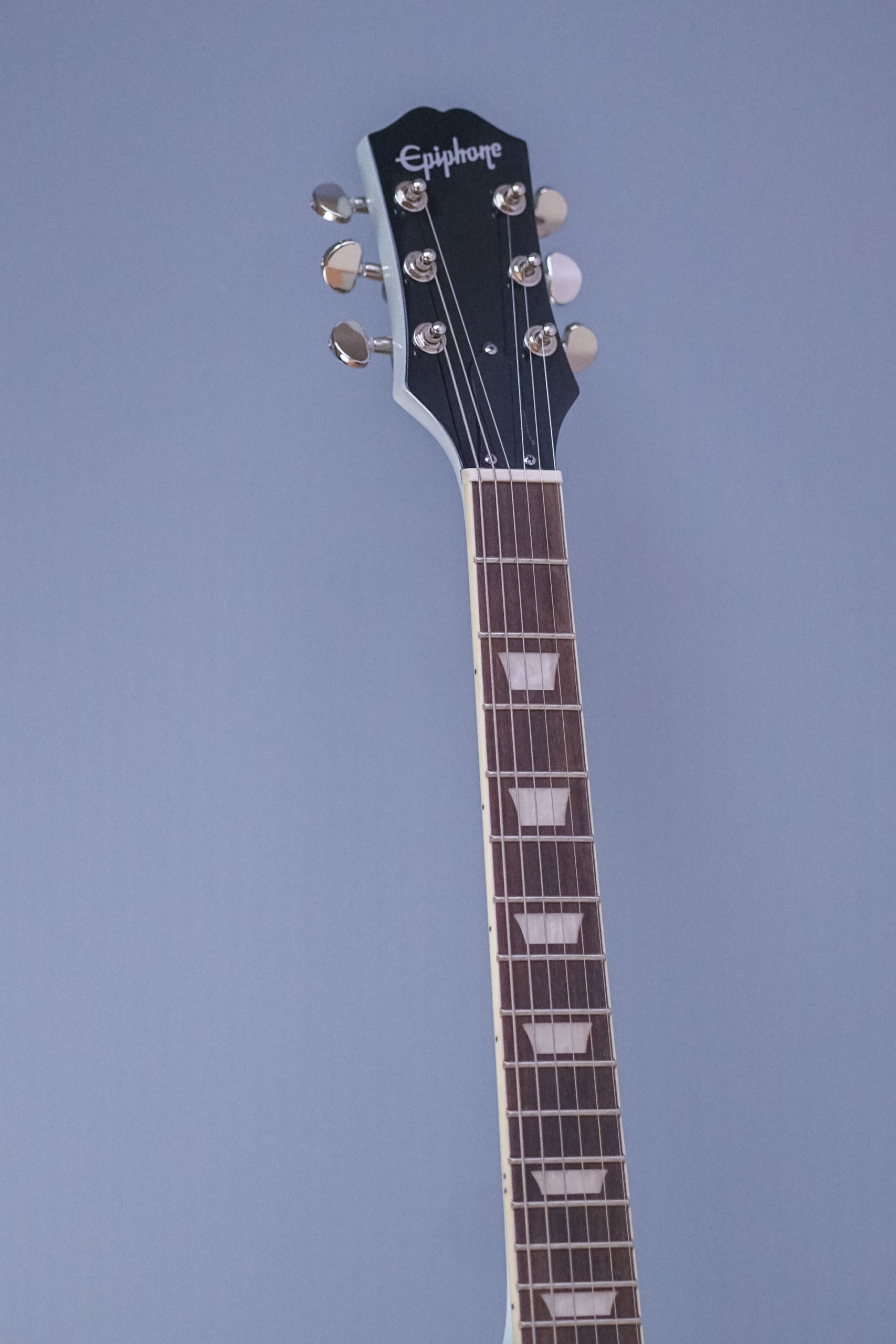 ギター Epiphone Power Player SG (Ice Blue) Epiphone Power Players SG Electric Guitar, Ice Blue, With