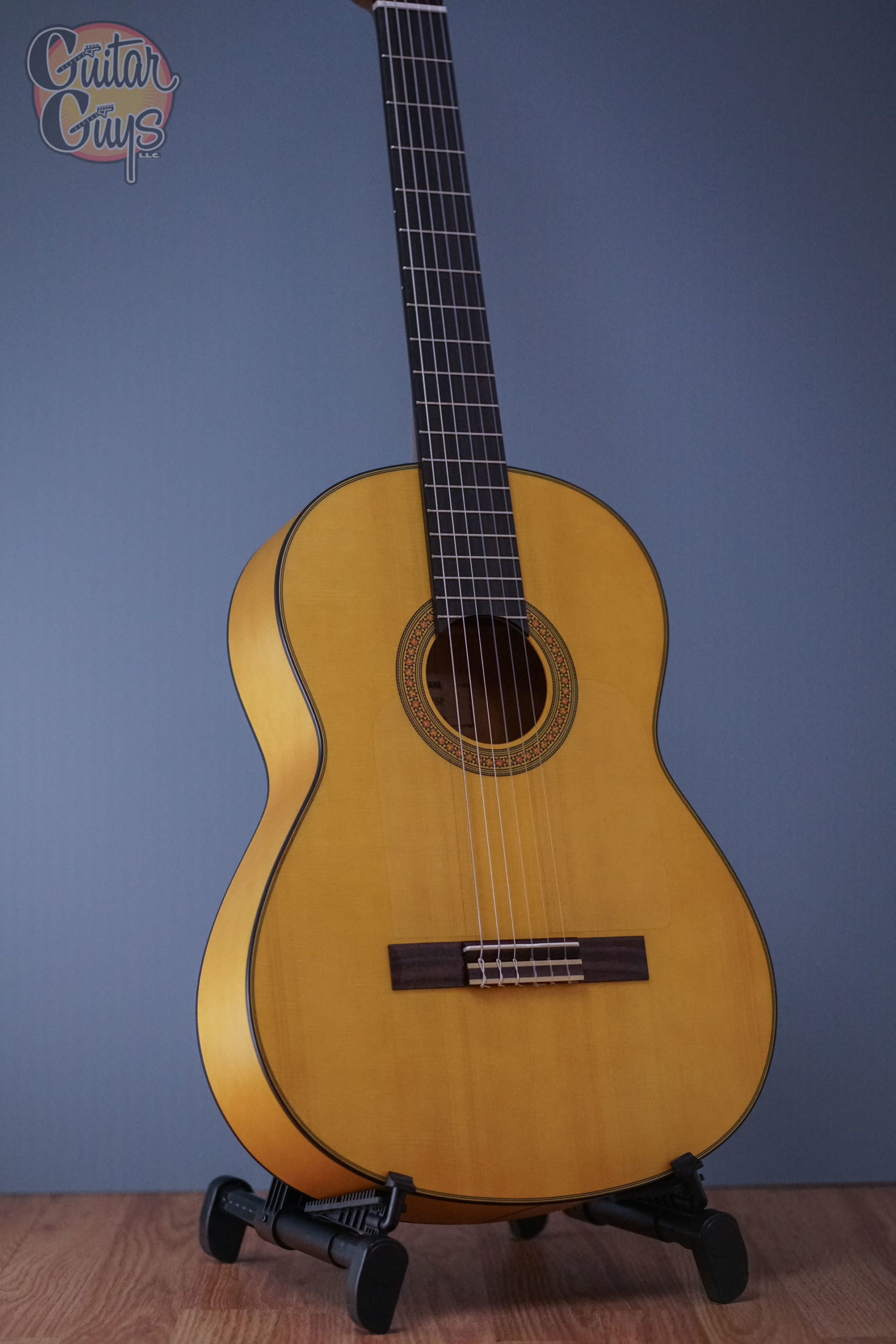 Yamaha CG172SF Nylon String Flamenco Satin Natural DEMO