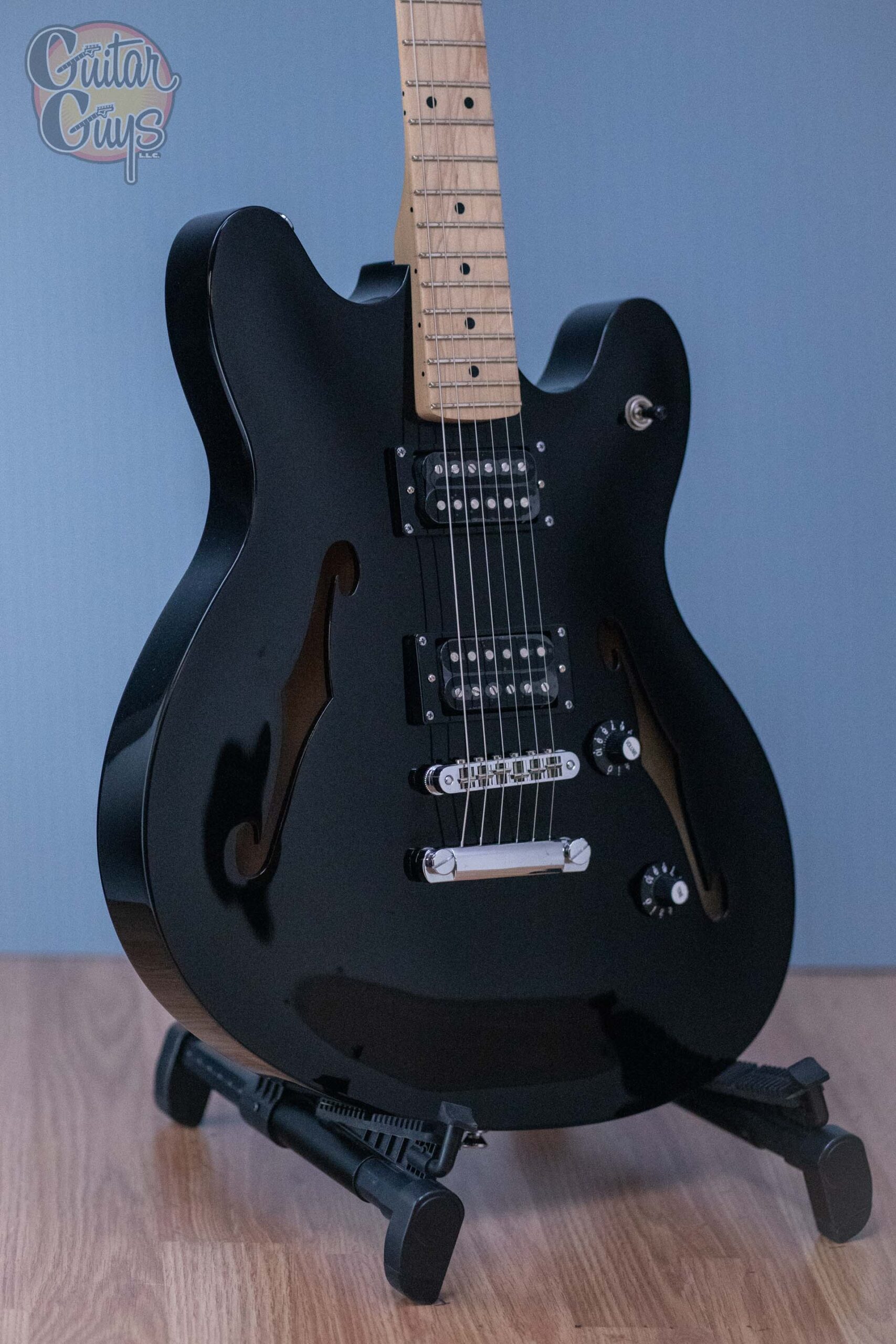 Squier AFFINITY SERIES STARCASTER (Black) - Guitar Guys