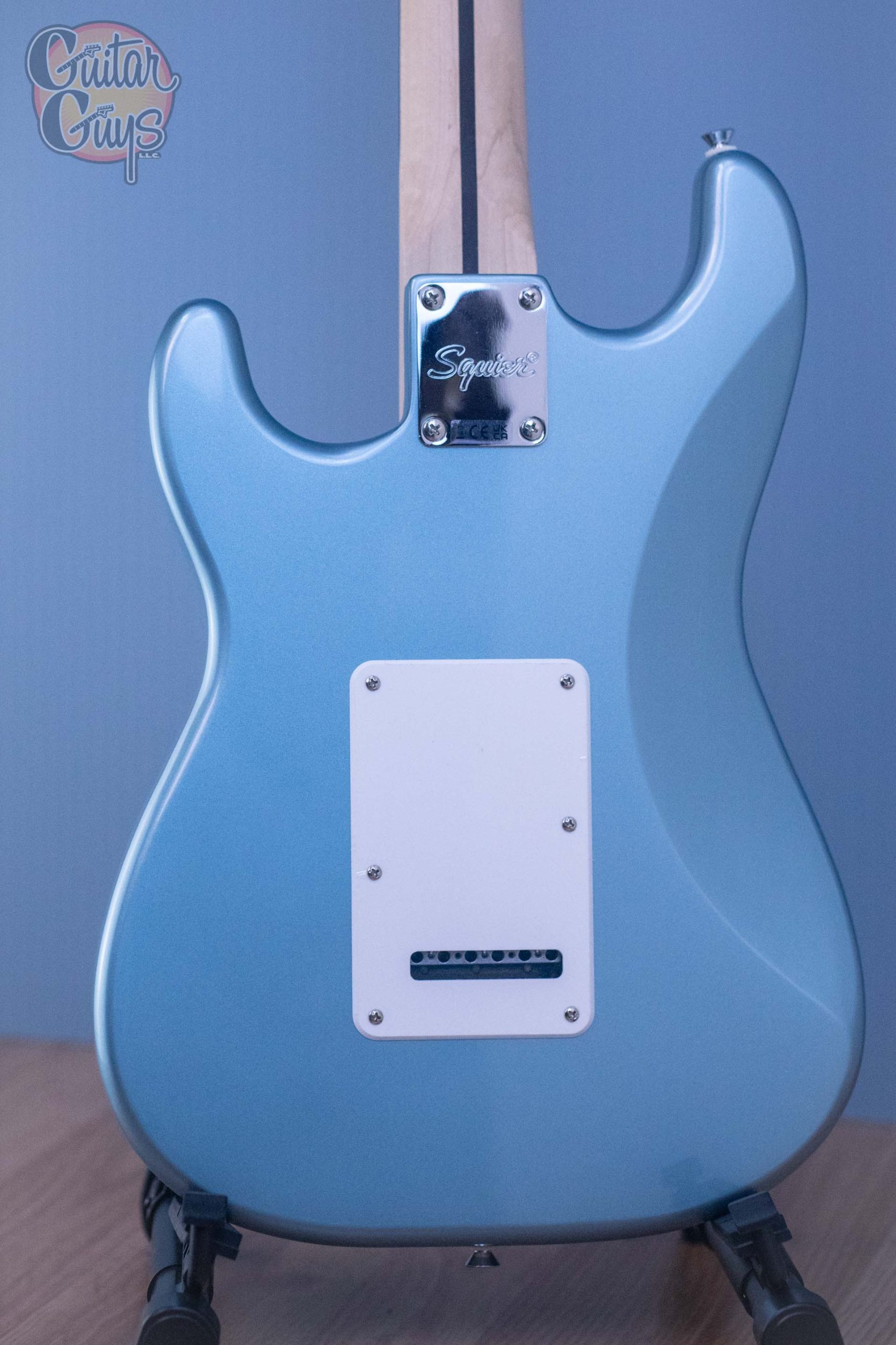 Squier Affinity Series Stratocaster Junior HSS Ice Blue Metallic - Image 6