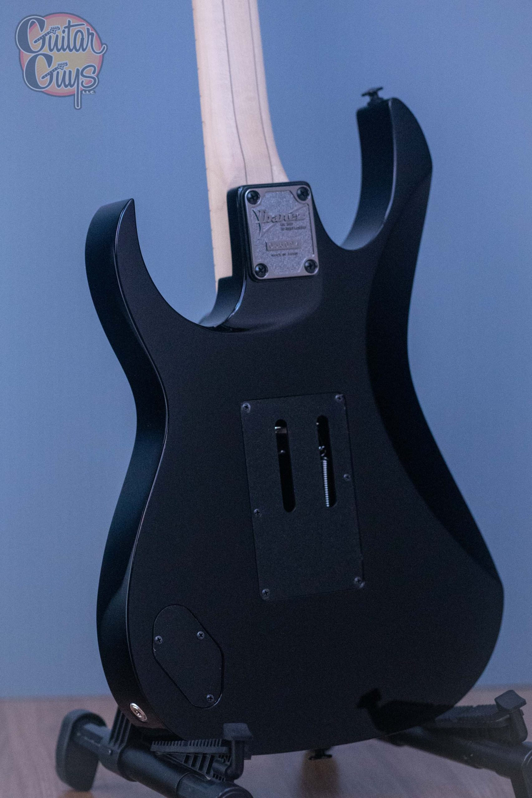 Ibanez RG550BK Black - Guitar Guys