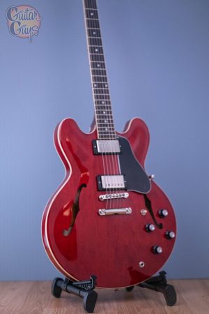 Gibson ES-335 Sixties Cherry