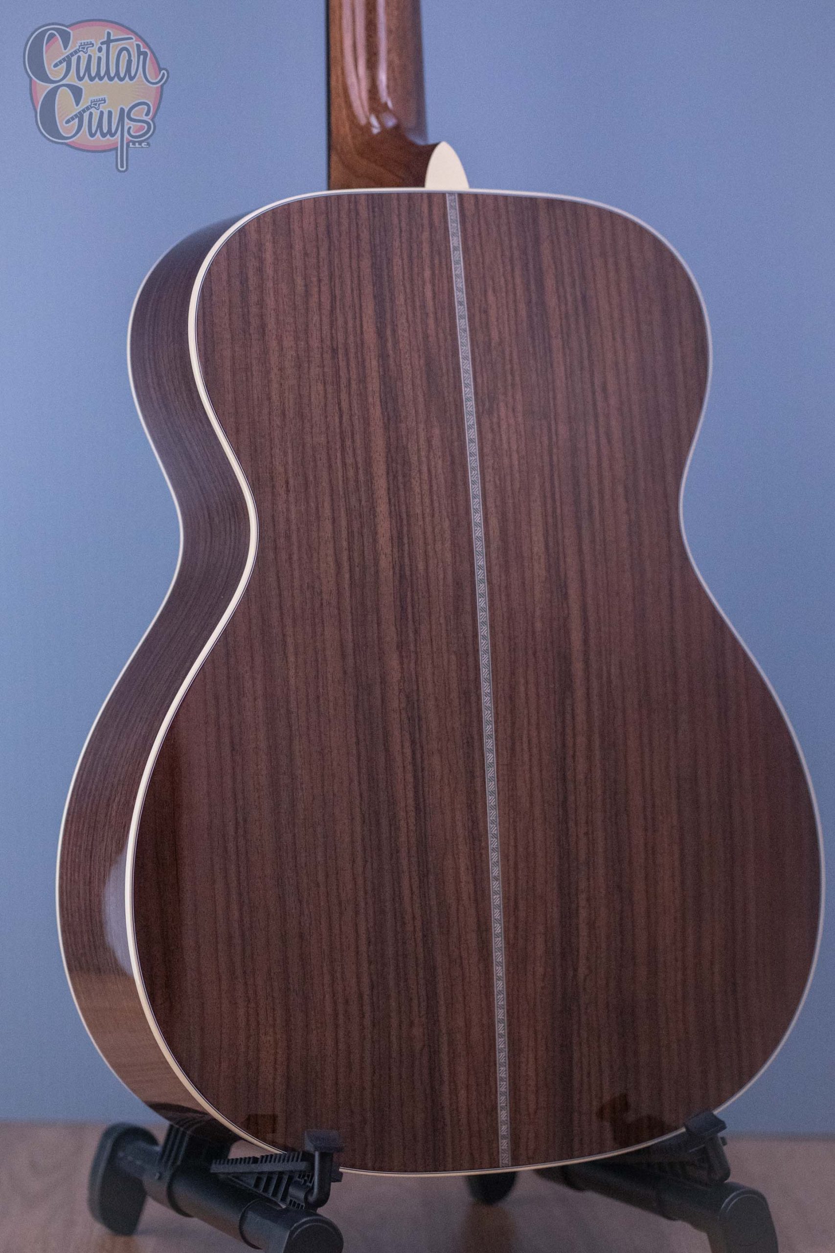 Martin 000-28EC Eric Clapton Signature Sunburst - Image 8