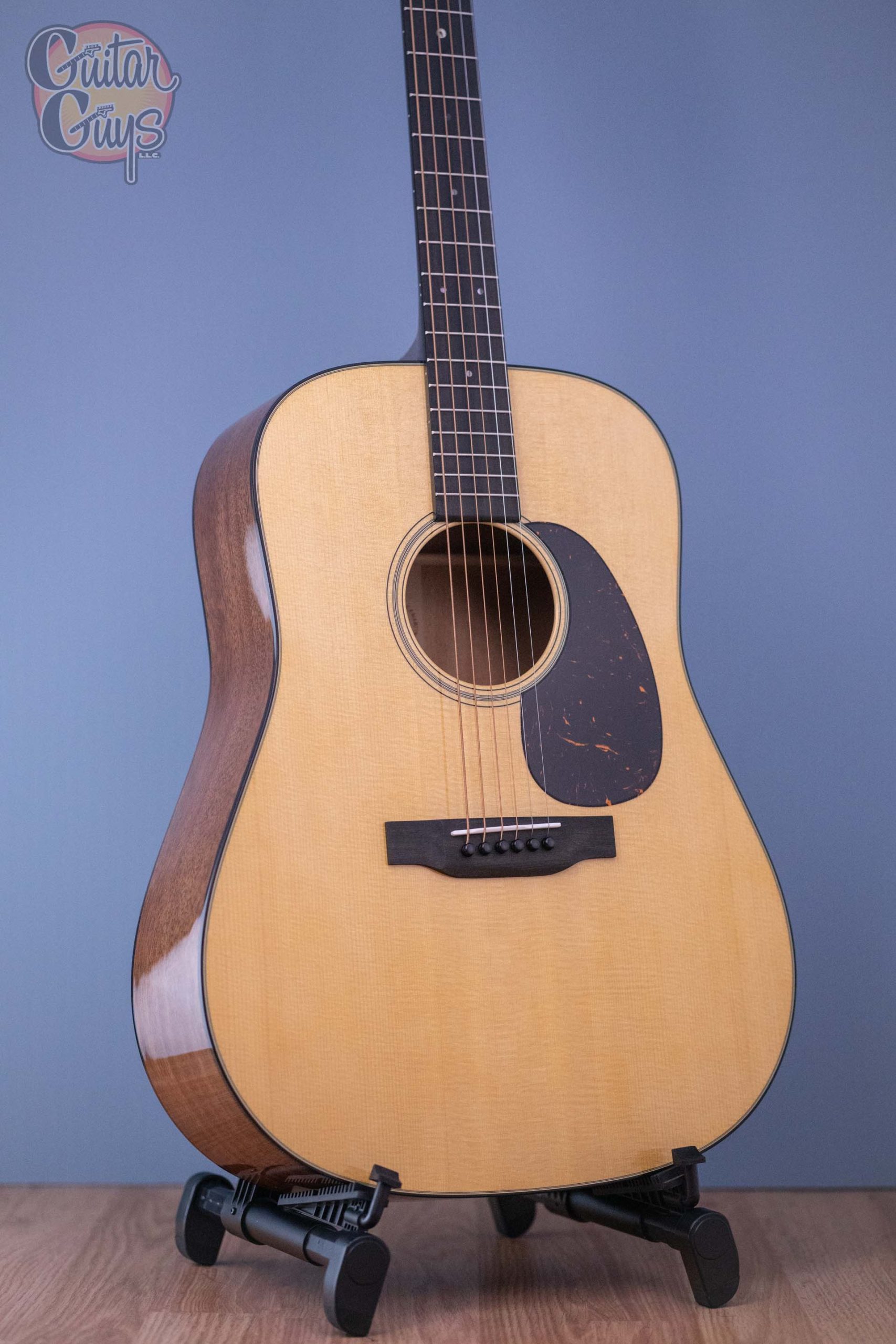 Martin D-18 Natural