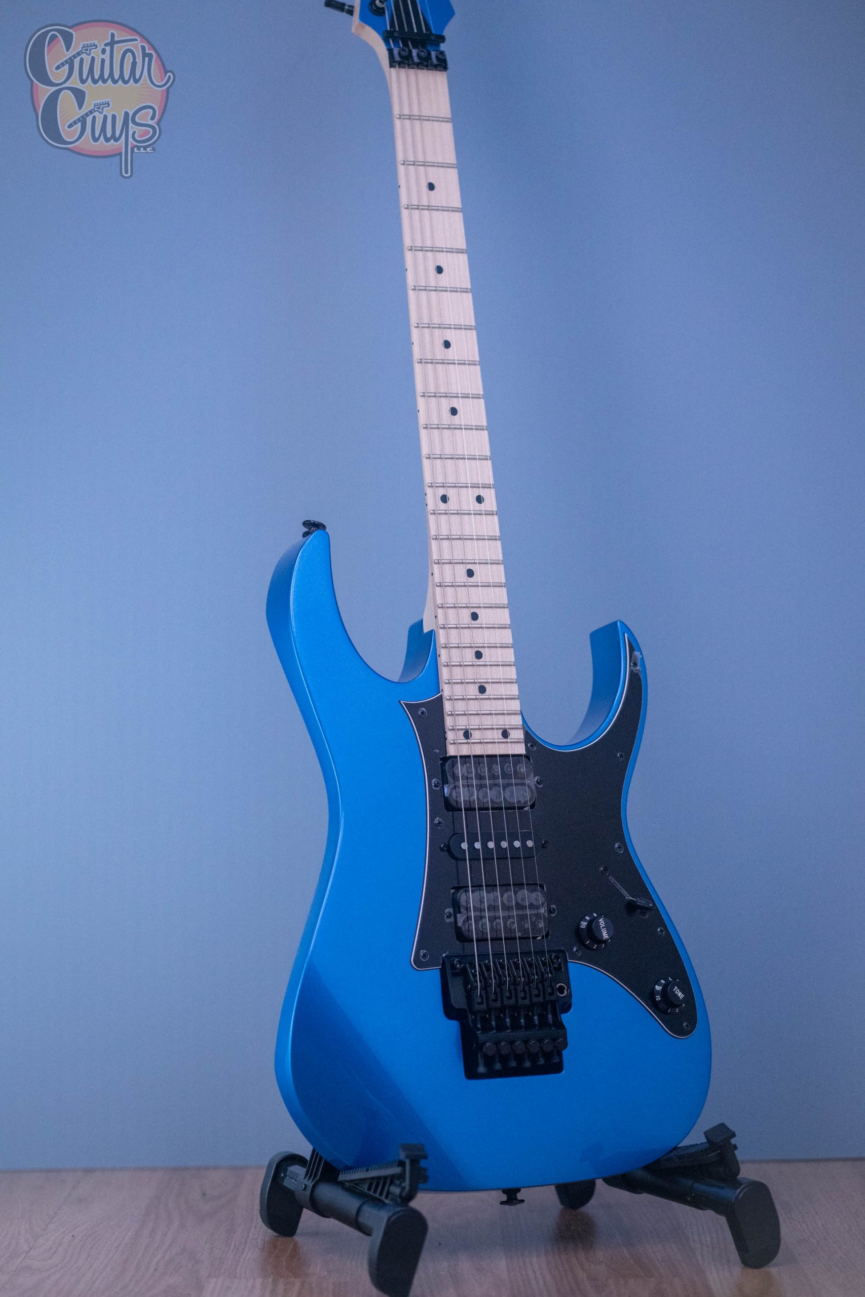 Ibanez RG550EB Electric Blue - Guitar Guys