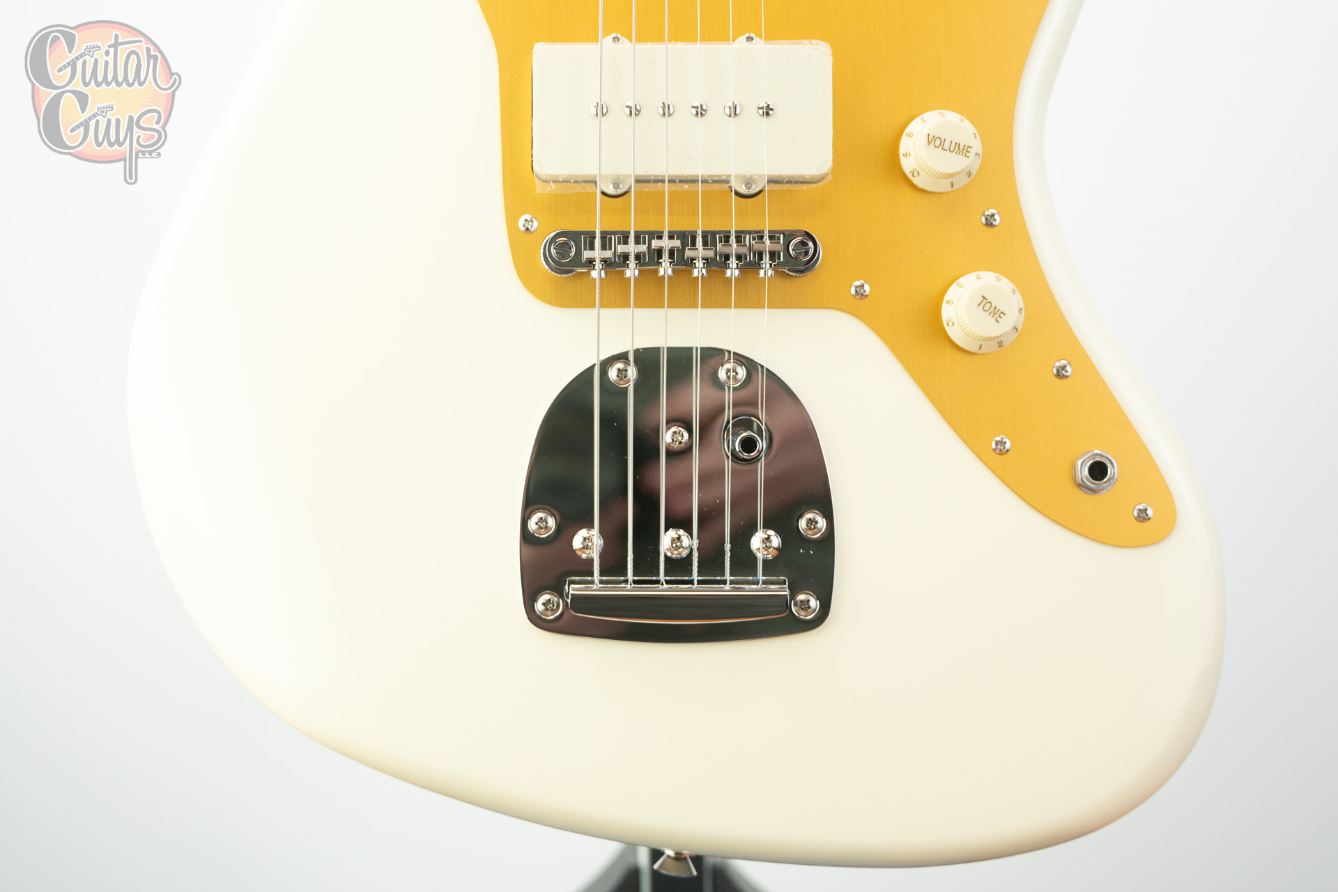 Squier J Mascis Jazzmaster LF Vintage White - Guitar Guys