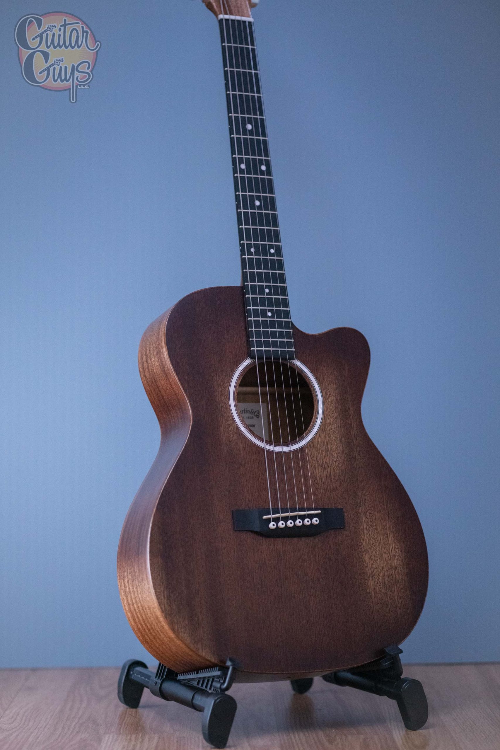 Martin 000CJR-10E Streetmaster