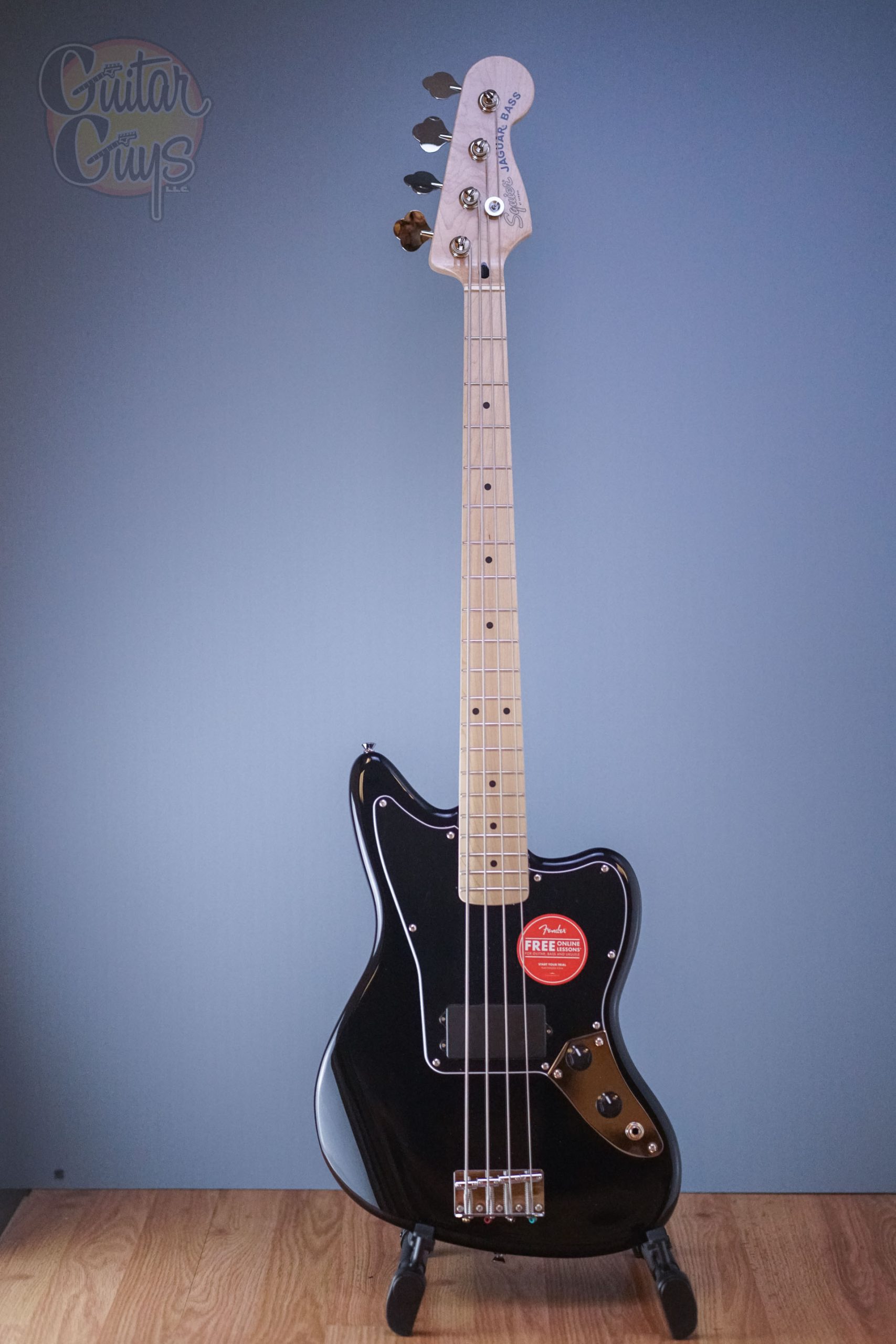Squier Affinity Series Jaguar Bass H MF Black - Guitar Guys