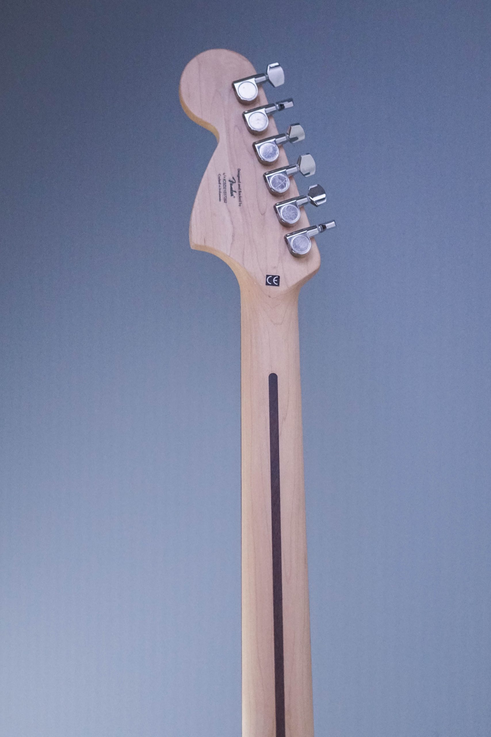 Squier Affinity Series Stratocaster HH LF Olympic White - Guitar Guys