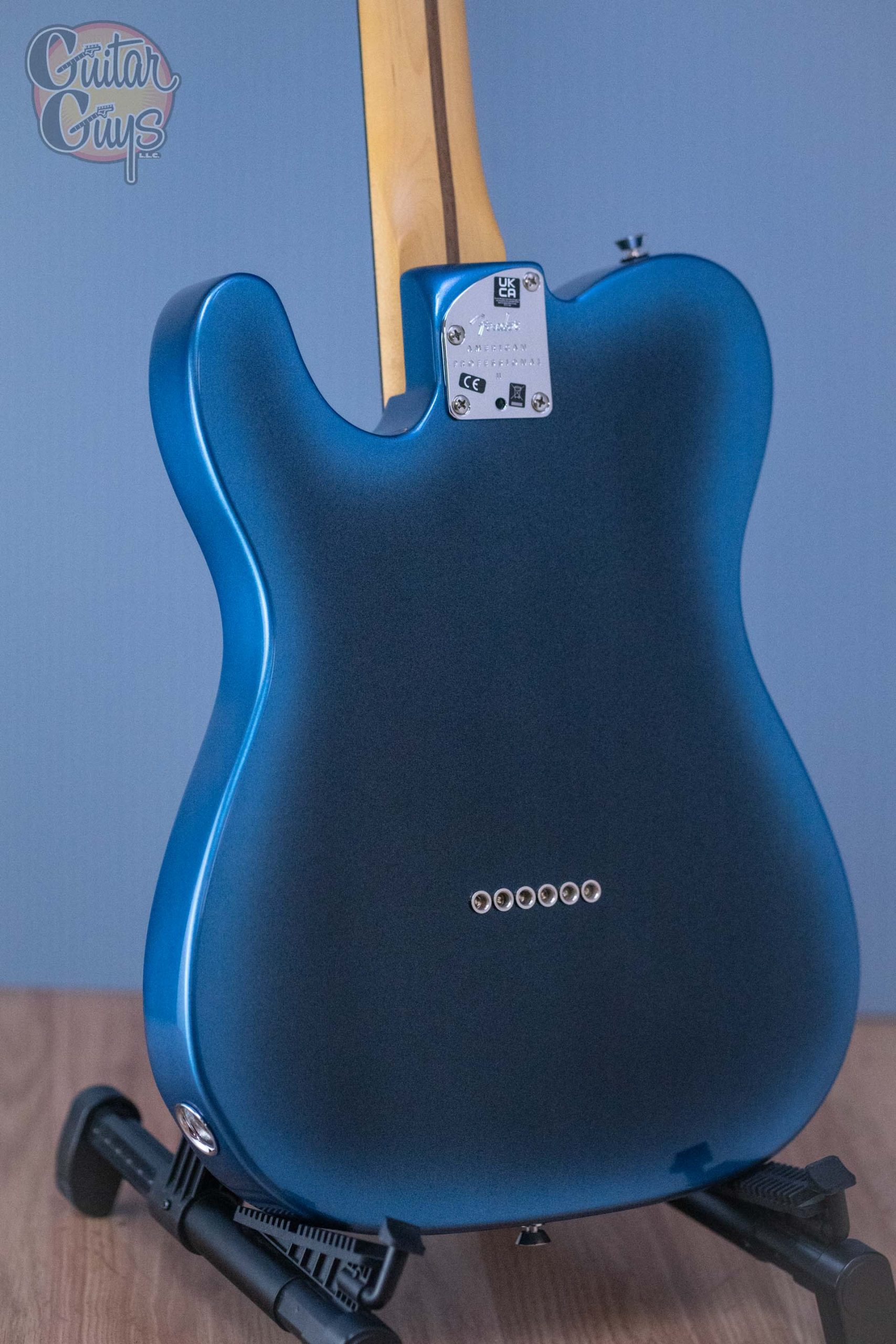 Fender American Professional II Telecaster RW Dark Night - Guitar Guys