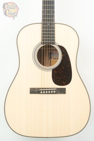 Martin HG-28 Special Edition O'ahu Acoustic Guitar