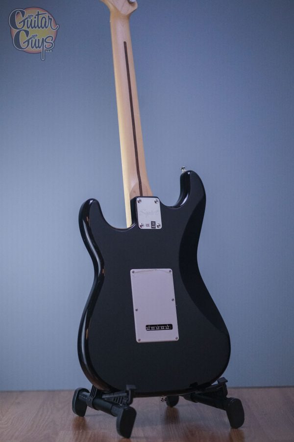 Squier Affinity Series Stratocaster MF Black - Guitar Guys