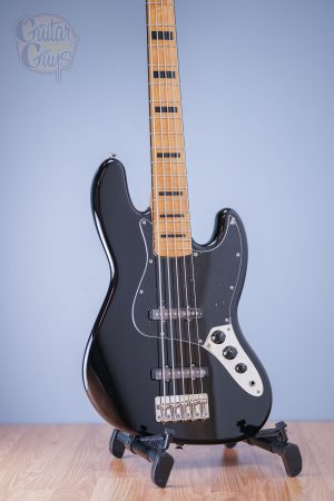Squier CLASSIC VIBE '70S JAZZ BASS V 5-String (Black)