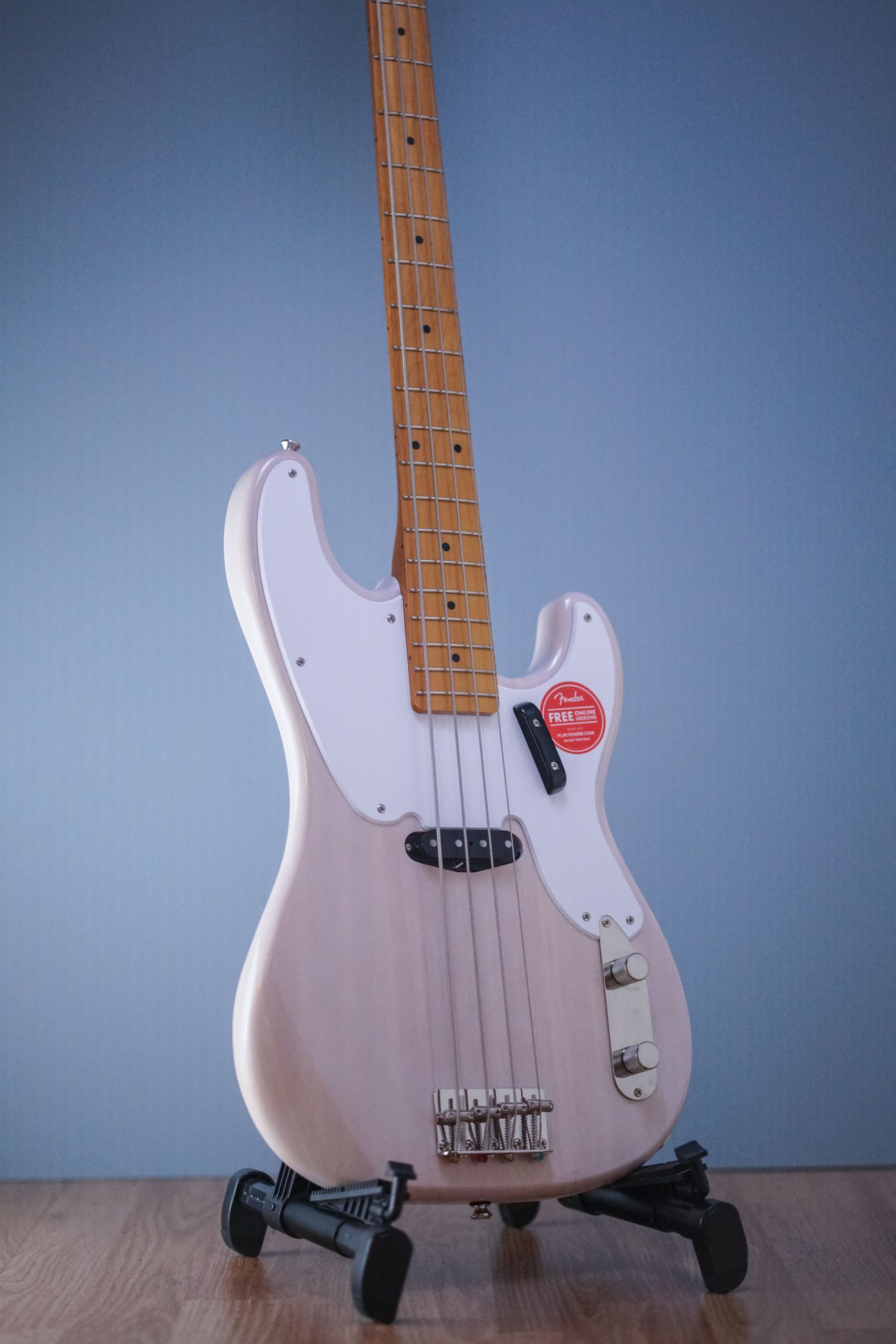 ベース Squier classic vibe precision bass White Fender® Squier Classic Vibe '60s Precision Bass Olympic White