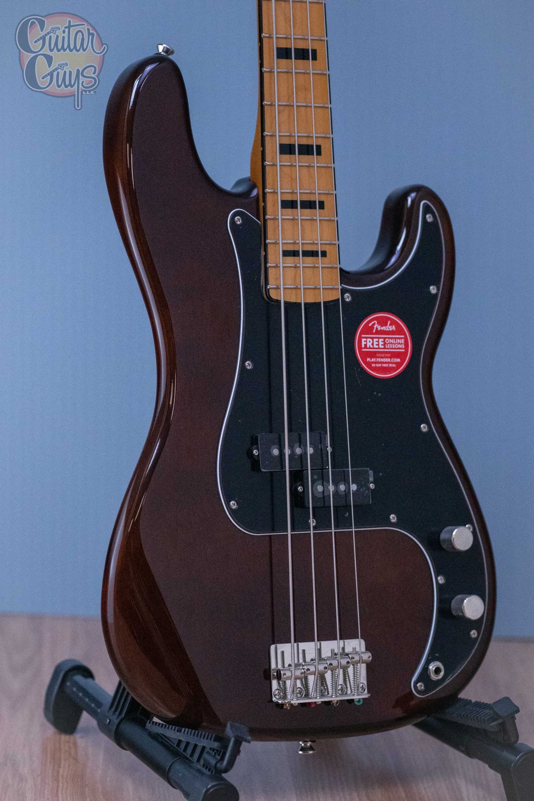 Squier CLASSIC VIBE '70S PRECISION BASS (Walnut) - Guitar Guys