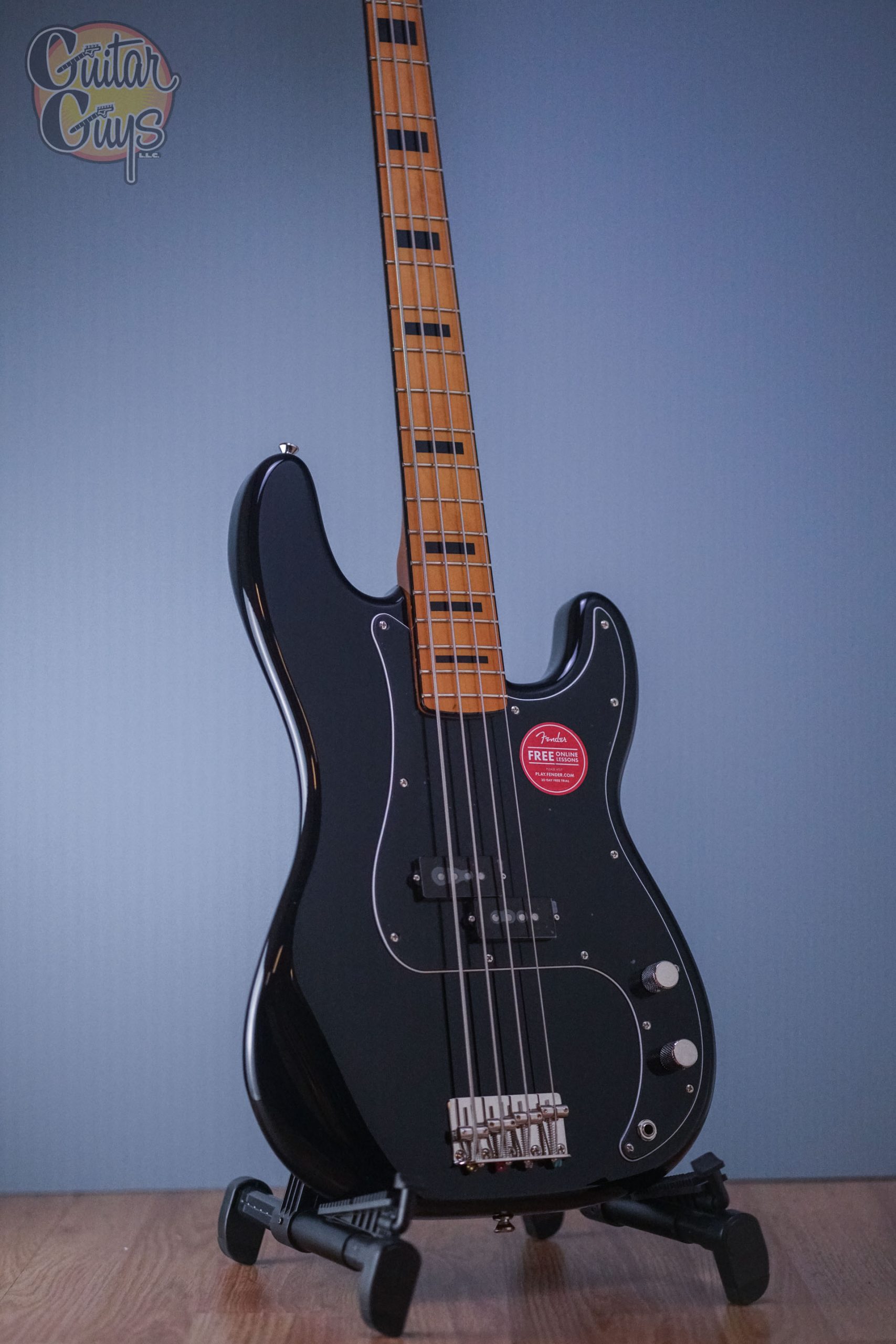 Squier CLASSIC VIBE '70S PRECISION BASS (Black) - Guitar Guys