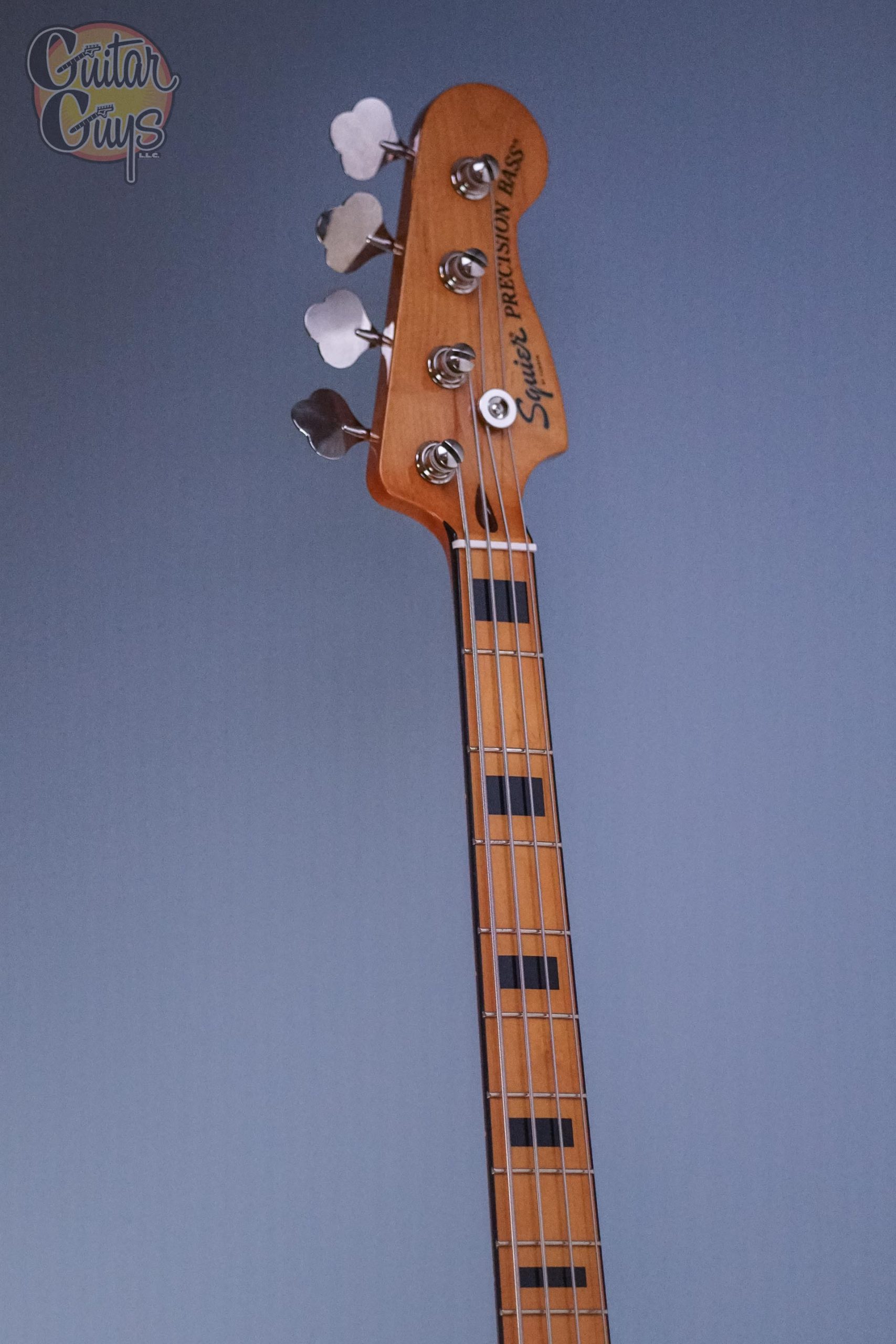 Squier CLASSIC VIBE '70S PRECISION BASS (Black) - Guitar Guys