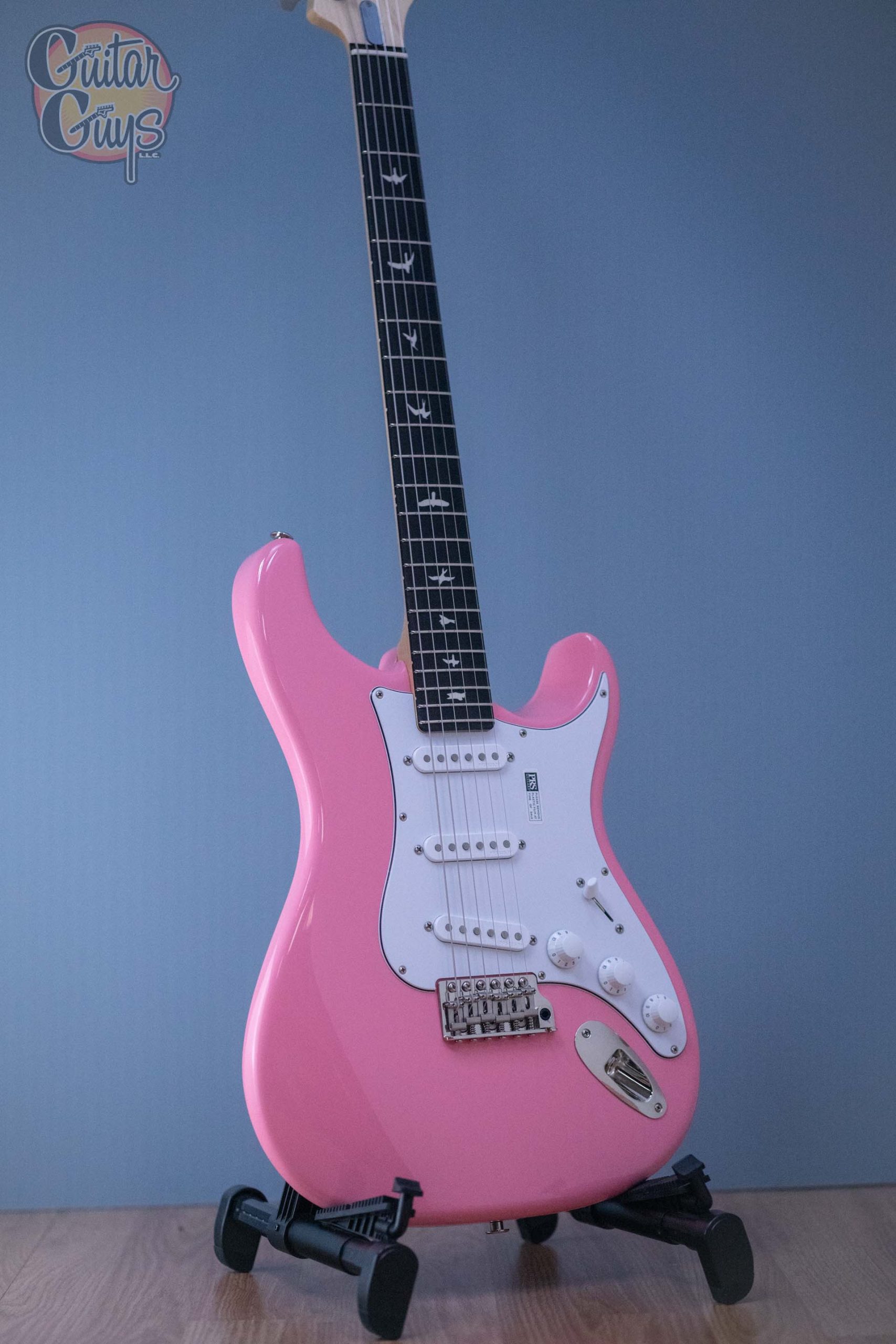 PRS Silver Sky Roxy Pink - Guitar Guys