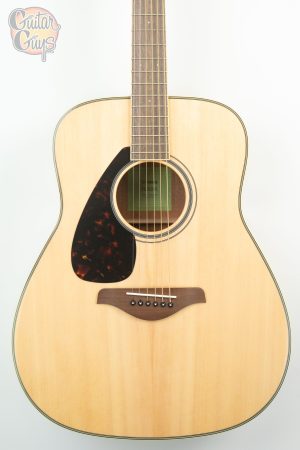 Yamaha FG820L Left Handed Natural
