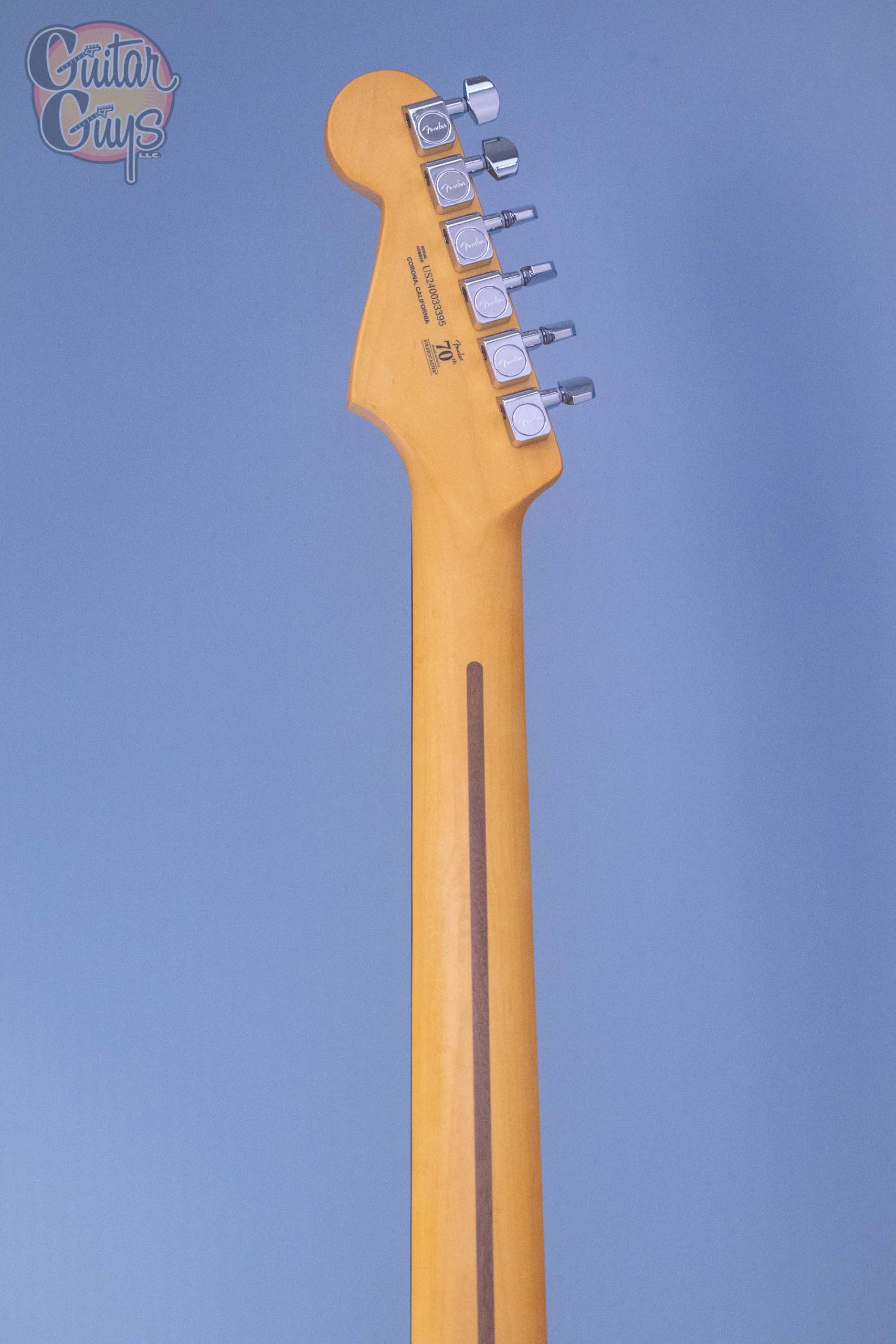 Fender Limited Edition American Professional II Stratocaster Shell Pink with Matching Headstock - Image 5