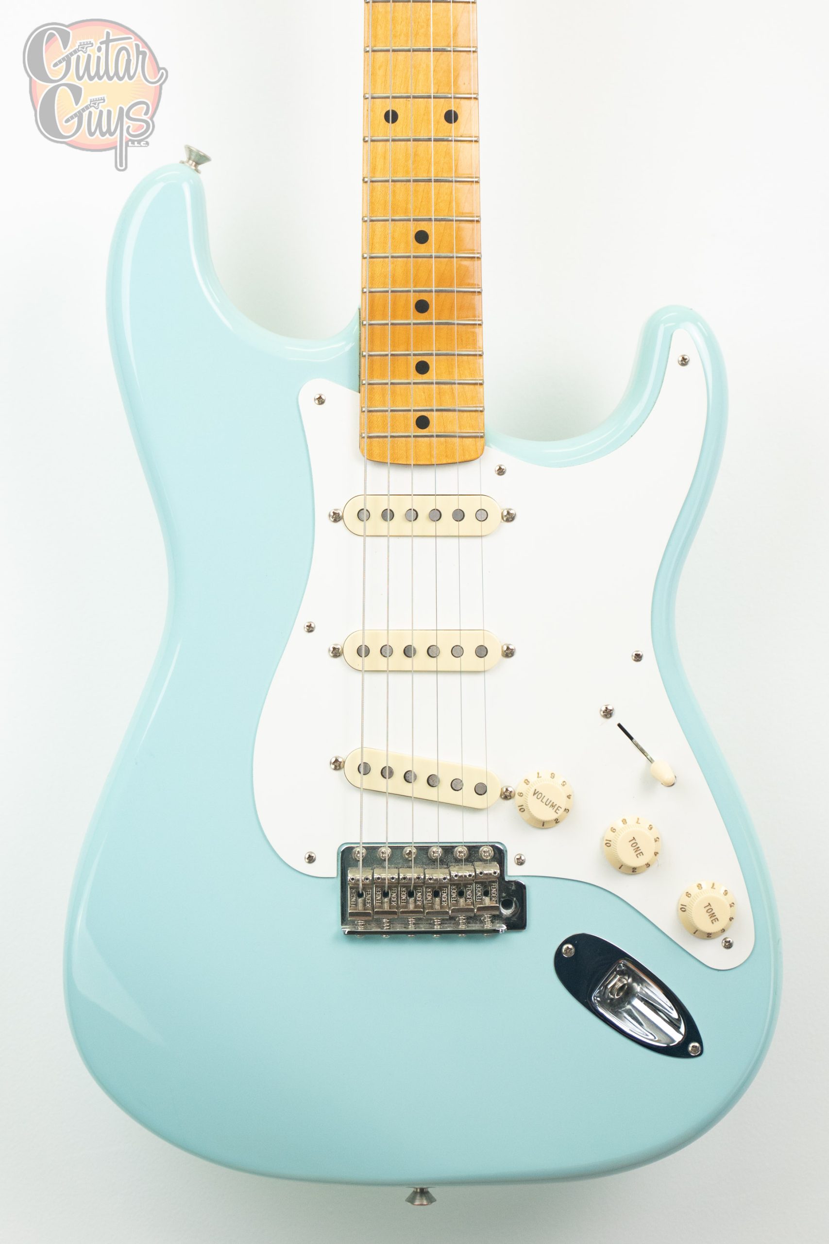 Pre-Owned Fender Classic Series 50s Stratocaster Sonic Blue