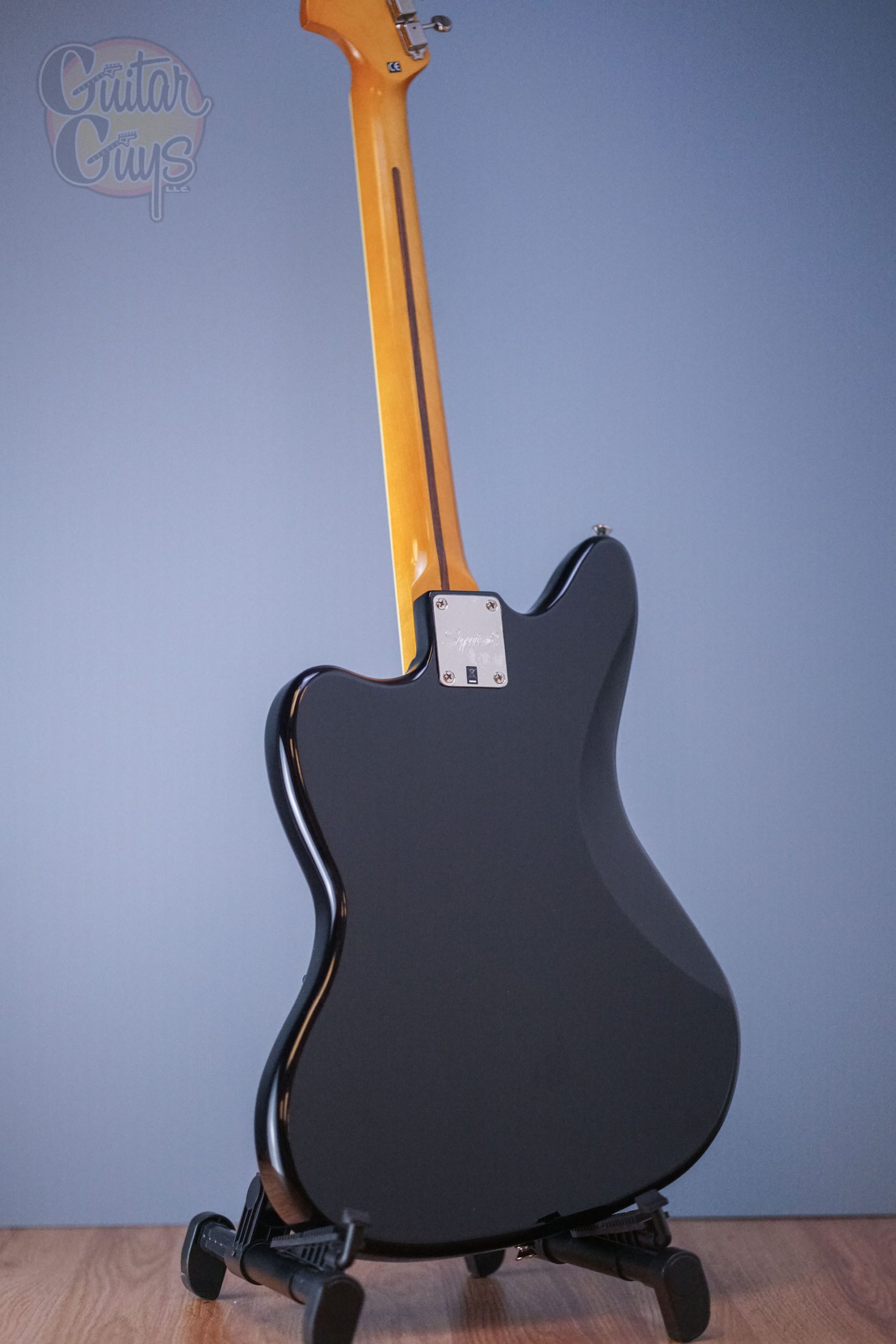 Squier Classic Vibe '70s Jaguar LF Black - Guitar Guys