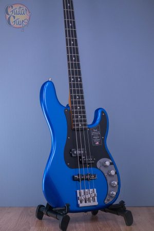 Fender American Ultra II Precision Bass Noble Blue