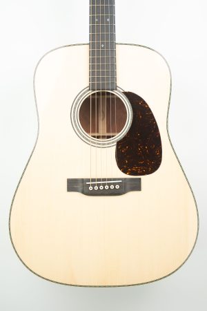 Martin Custom Shop Dreadnought Quilted Bubinga