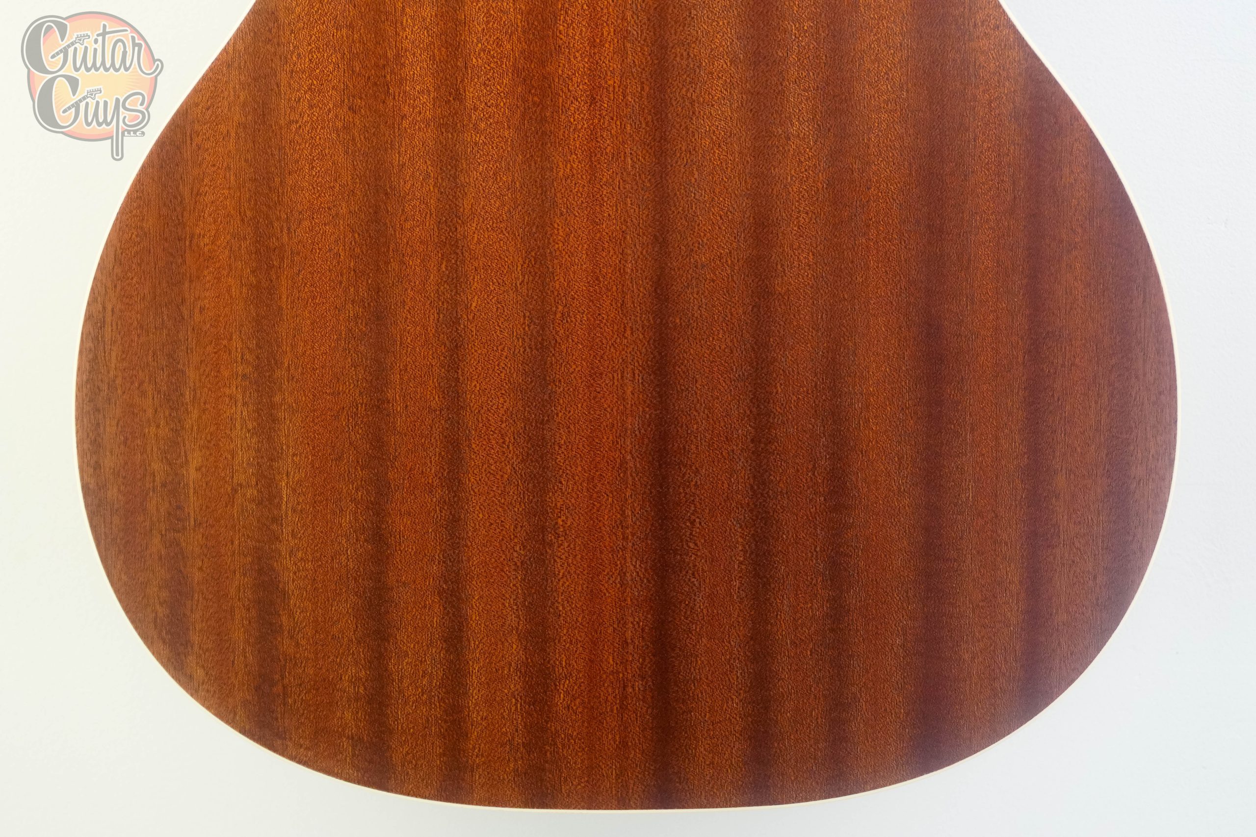 Alvarez RF26SSB-AGP Regent Folk/OM Acoustic Guitar Pack - Image 5