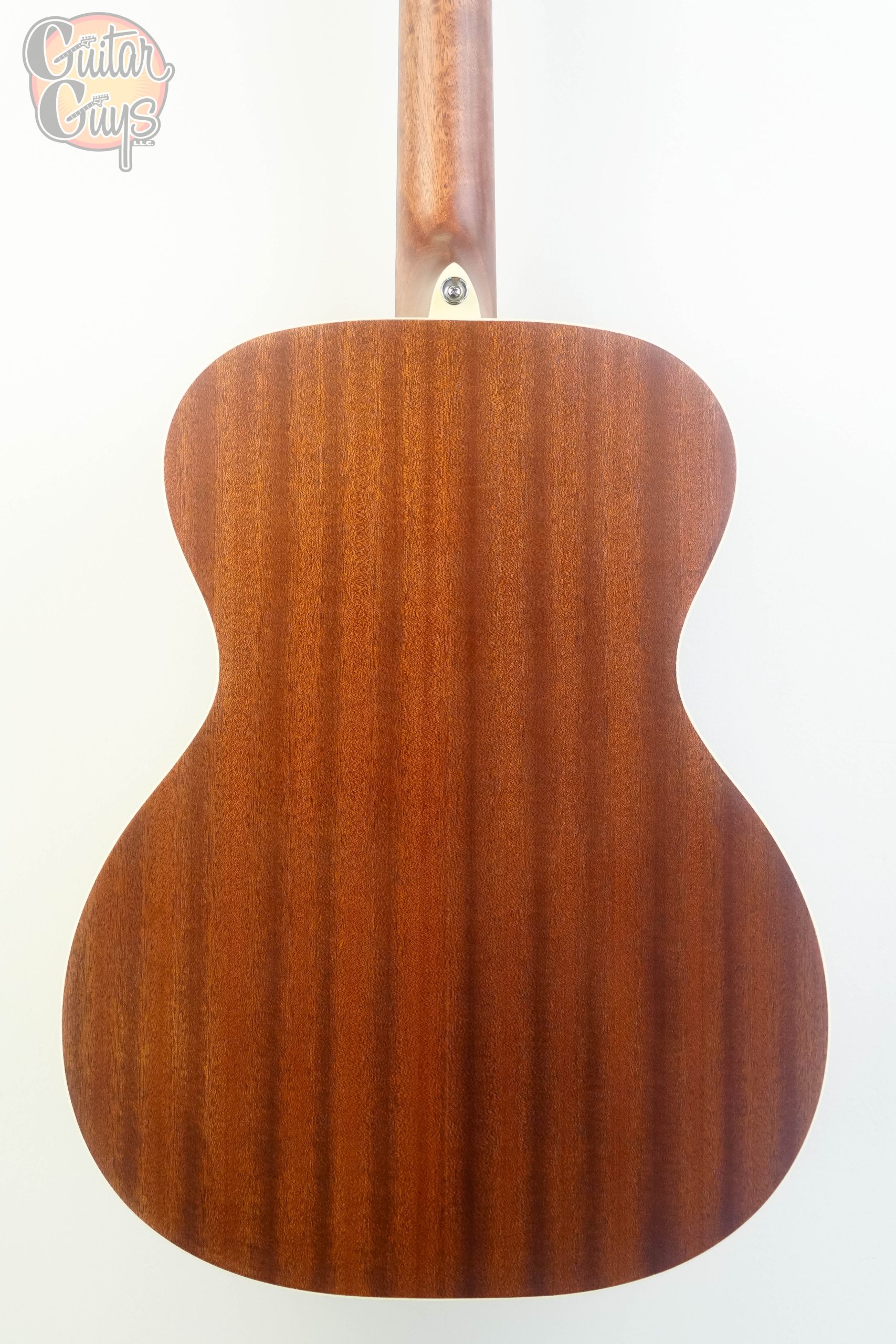 Alvarez RF26SSB-AGP Regent Folk/OM Acoustic Guitar Pack - Image 8