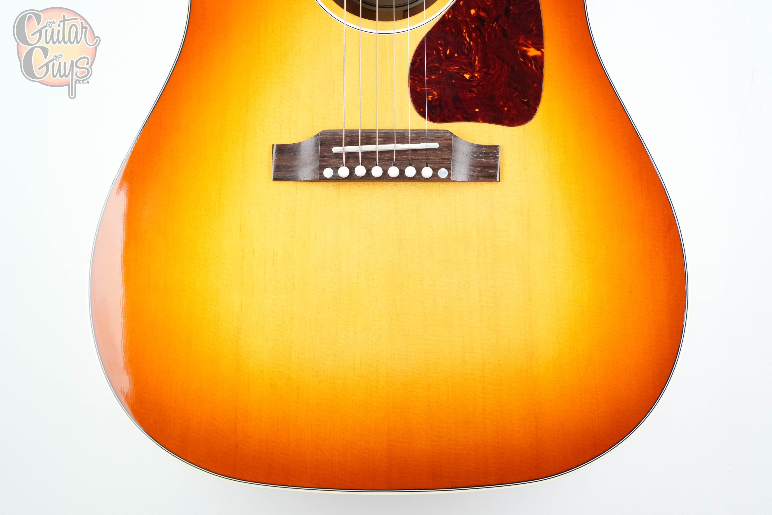 Gibson J-45 Standard Heritage Cherry Sunburst - Image 3