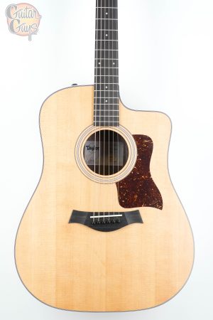 Taylor 210ce Natural