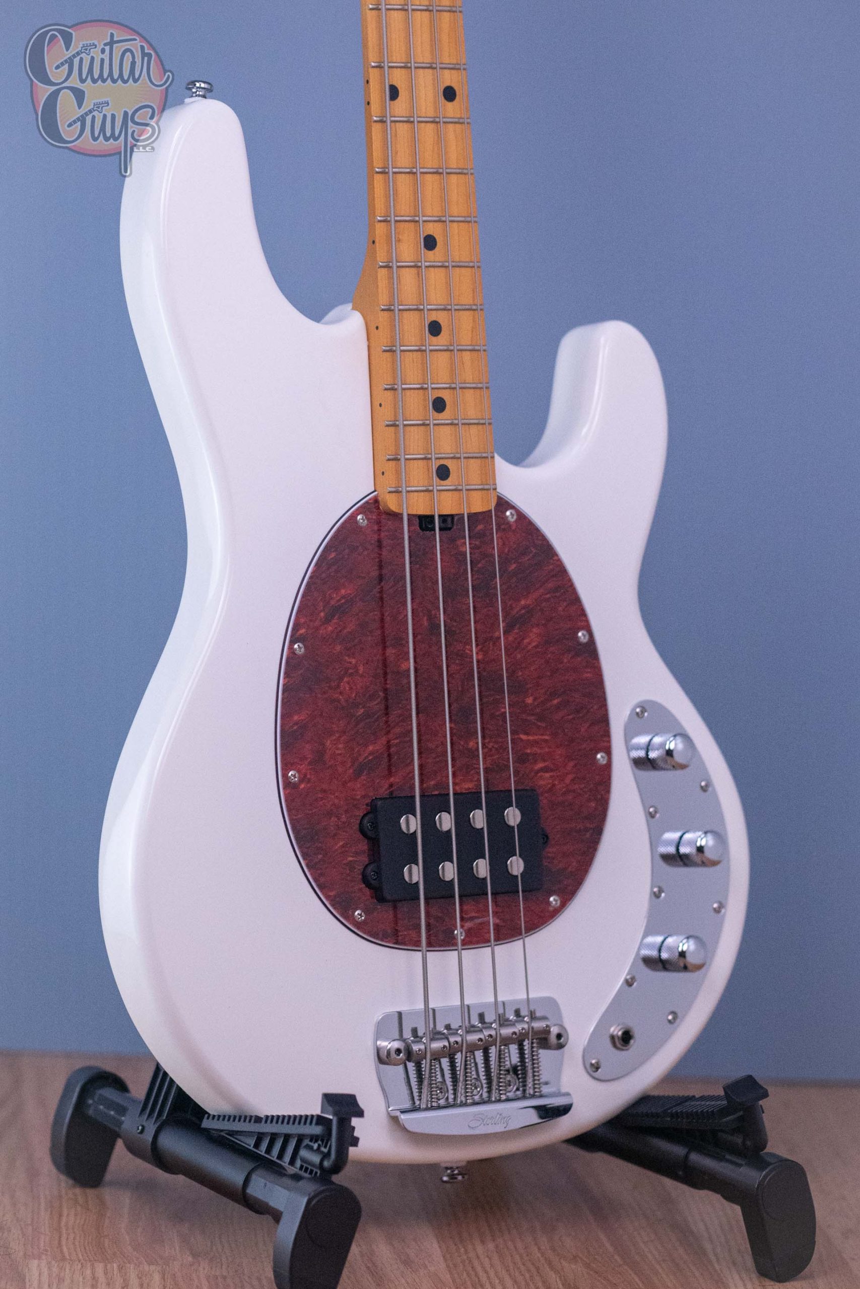 Sterling by Music Man Stingray Ray24CA Olympic White - Image 3
