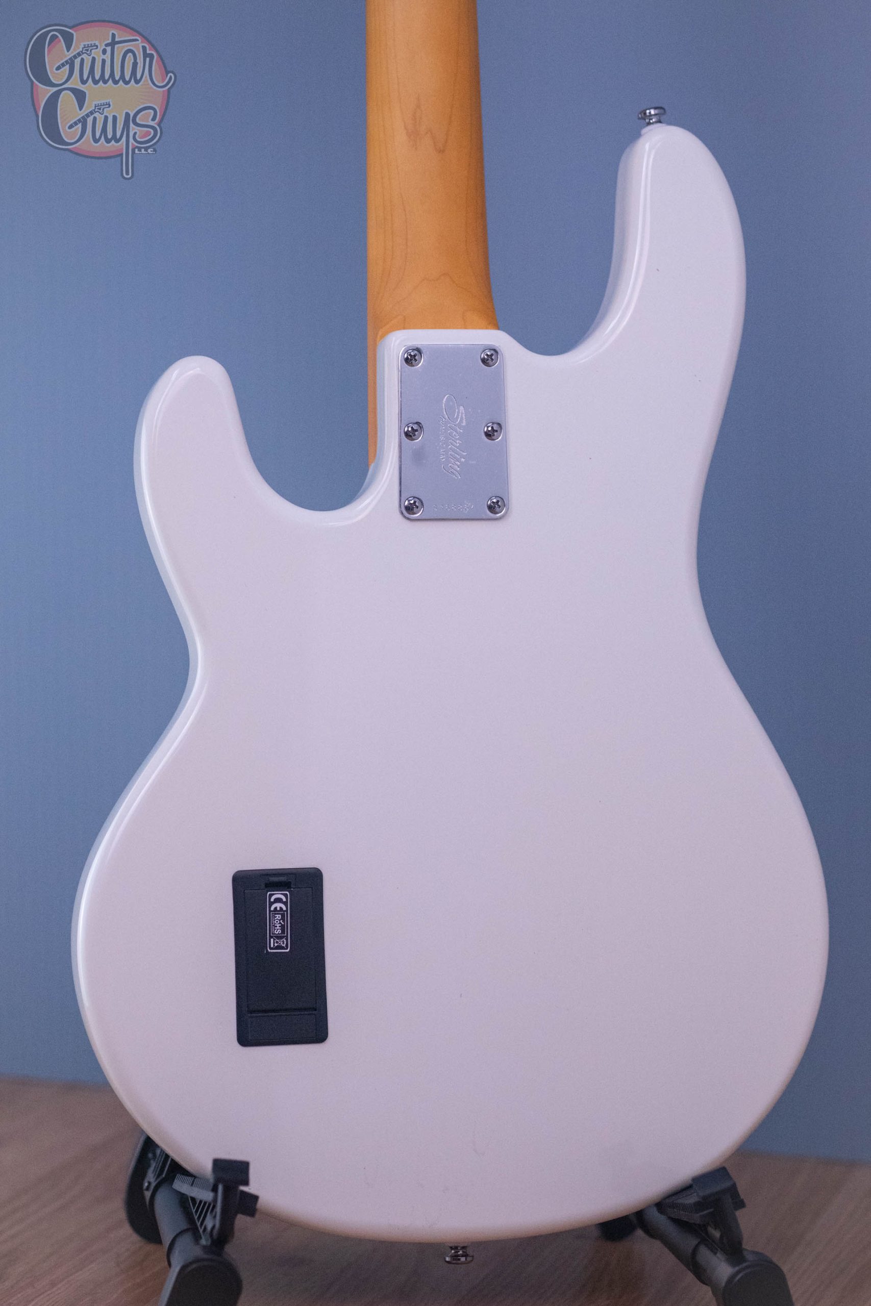 Sterling by Music Man Stingray Ray24CA Olympic White - Image 6