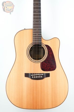 Pre-Owned Takamine P5DC Natural