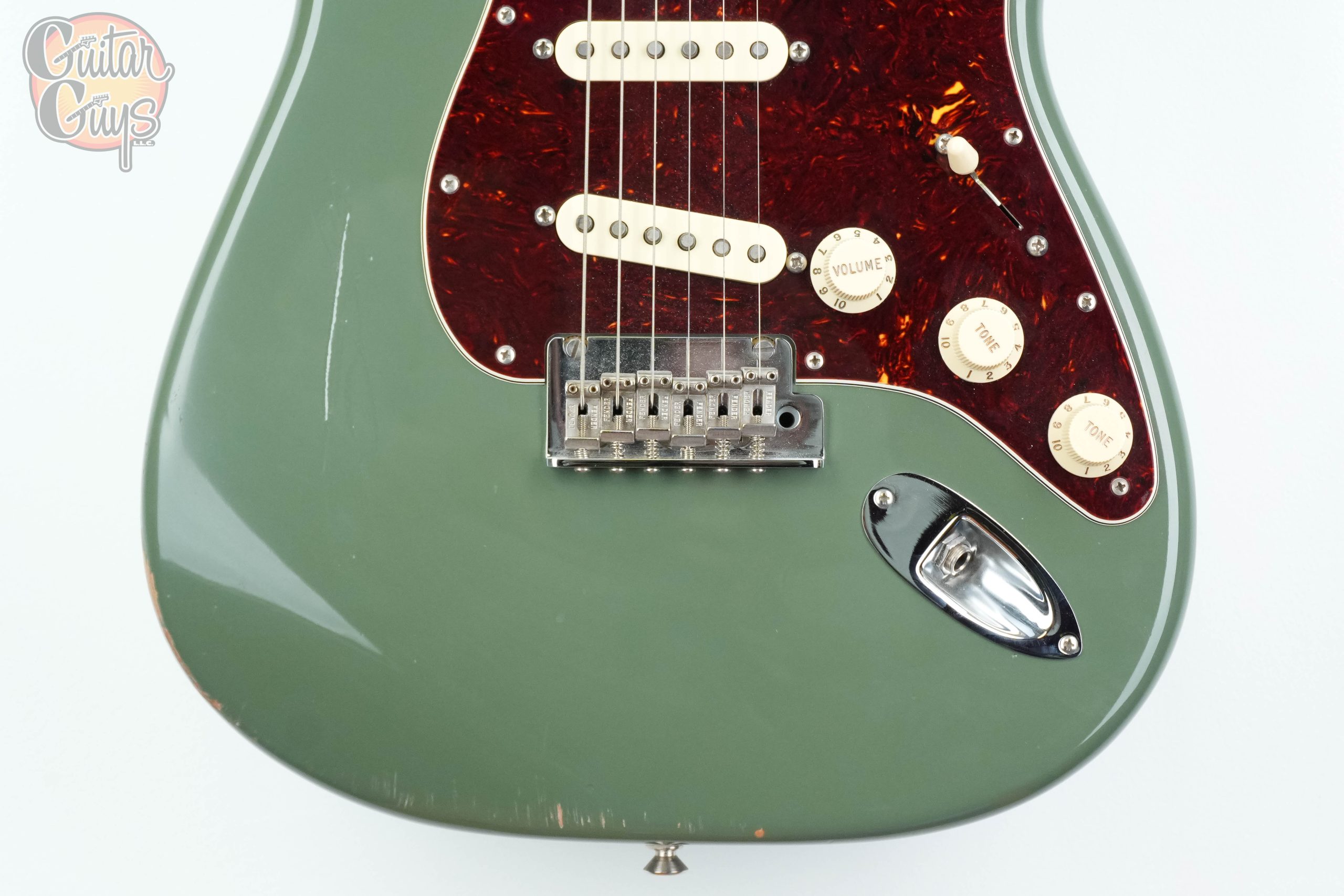 Pre-Owned Fender American Professional Stratocaster Antique Olive - Image 3