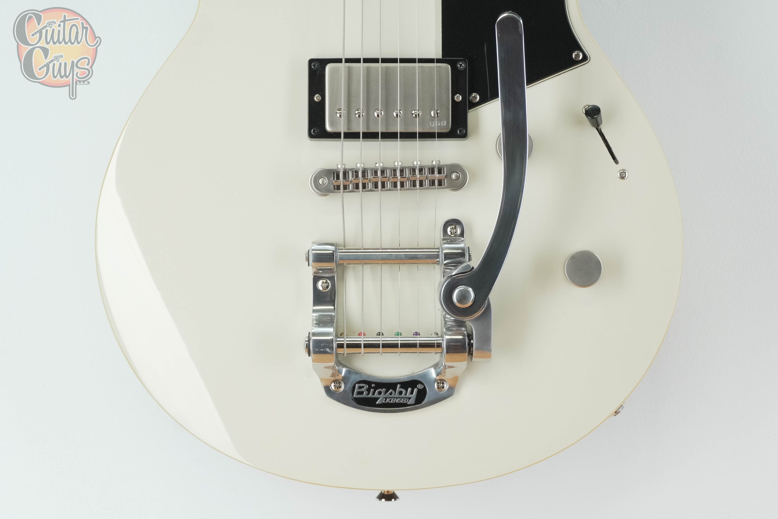 Pre-Owned Yamaha Revstar RS720BS Vintage White - Image 3