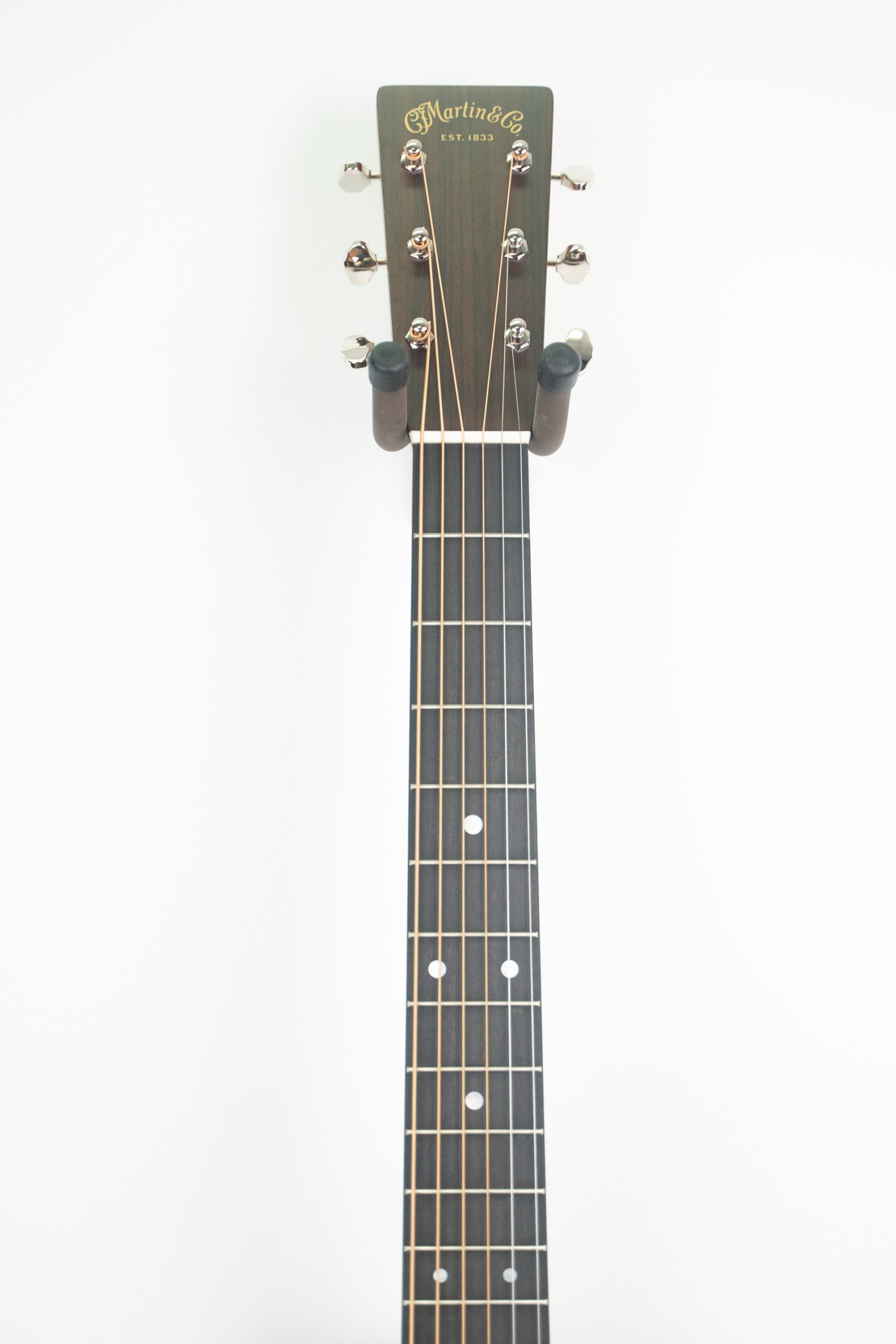 Martin D-28 Natural - Image 2