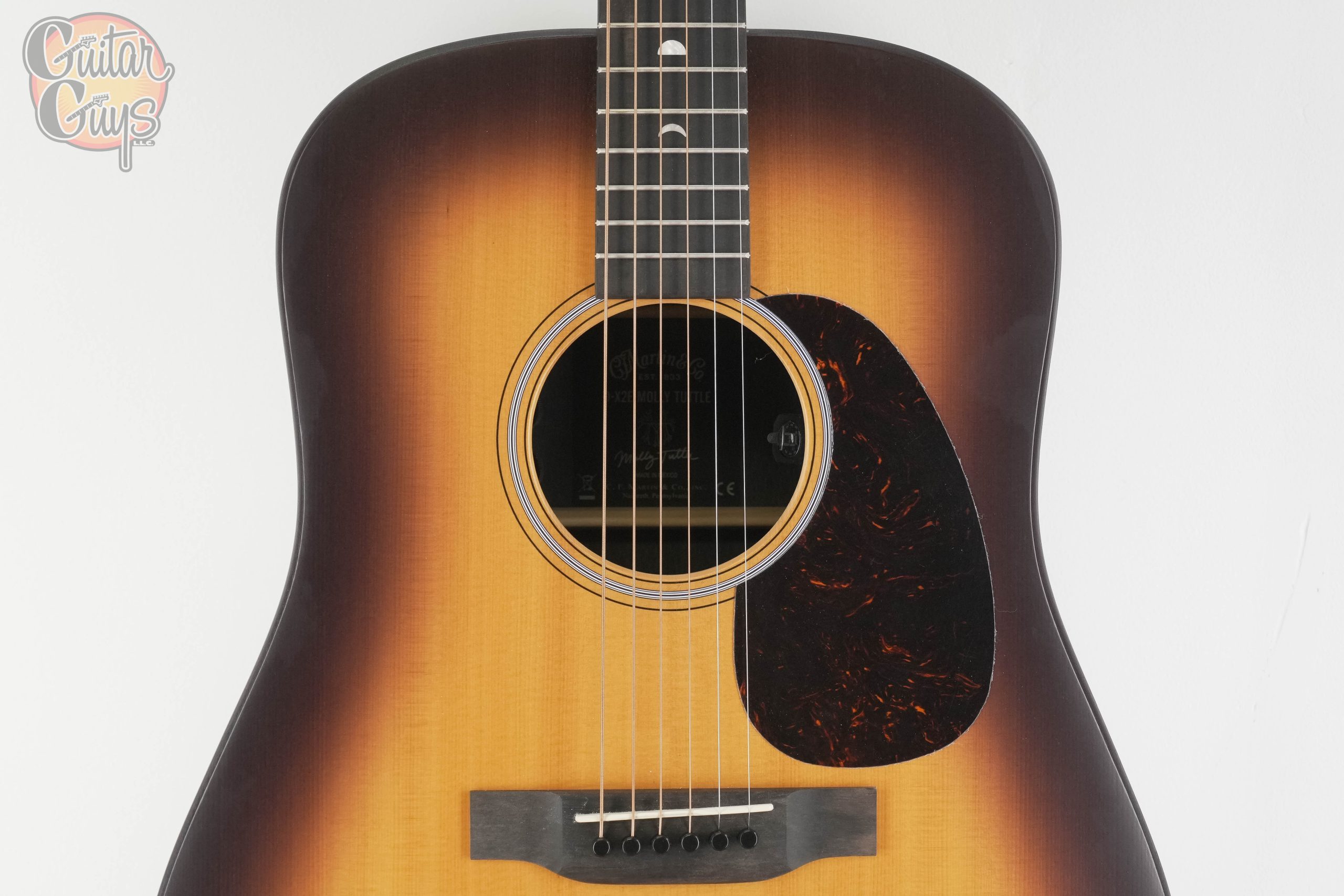 Martin D-X2E Molly Tuttle Sunburst - Image 4