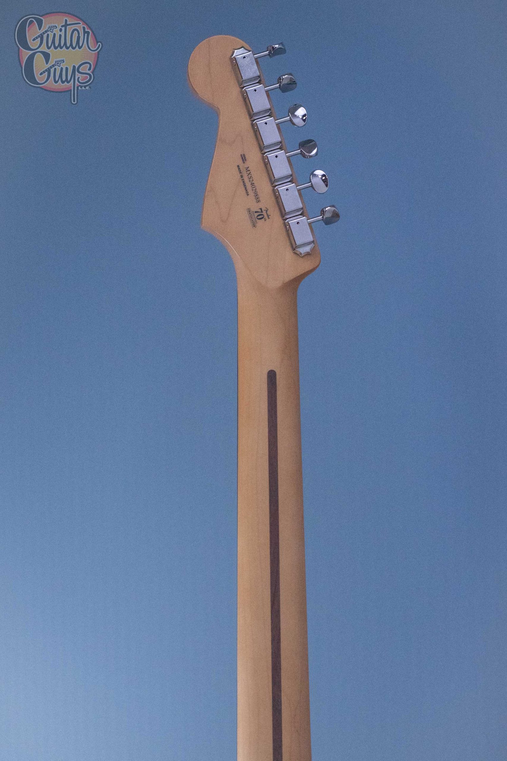 Fender Player II Stratocaster HSS Coral Red - Image 5