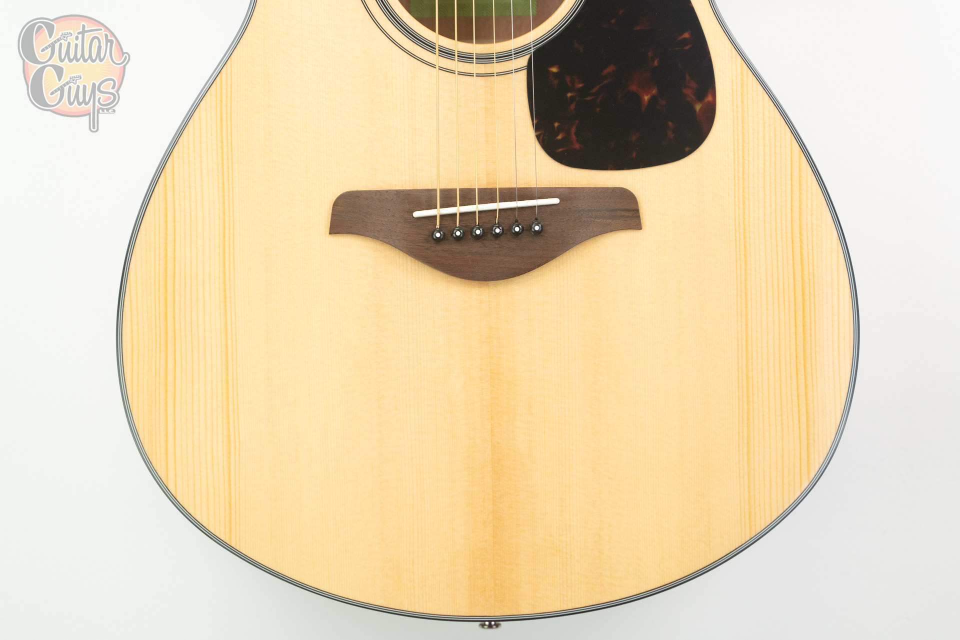 Yamaha FSX800C - Image 4