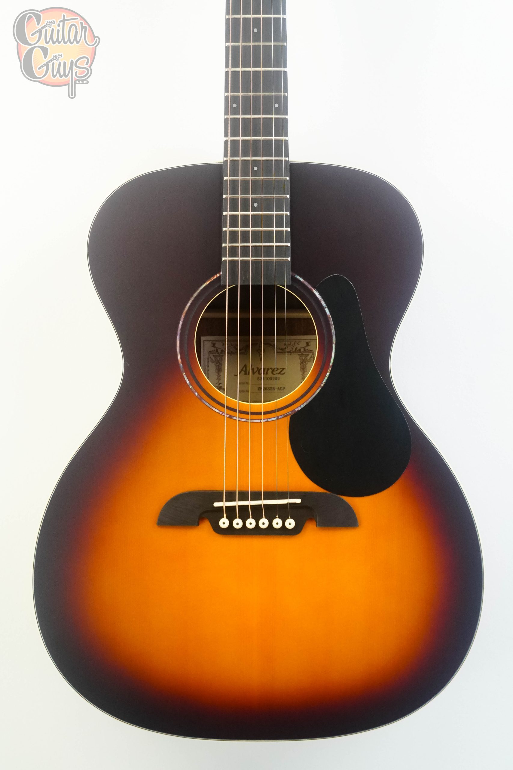 Alvarez RF26SSB-AGP Regent Folk/OM Acoustic Guitar Pack - Guitar Guys